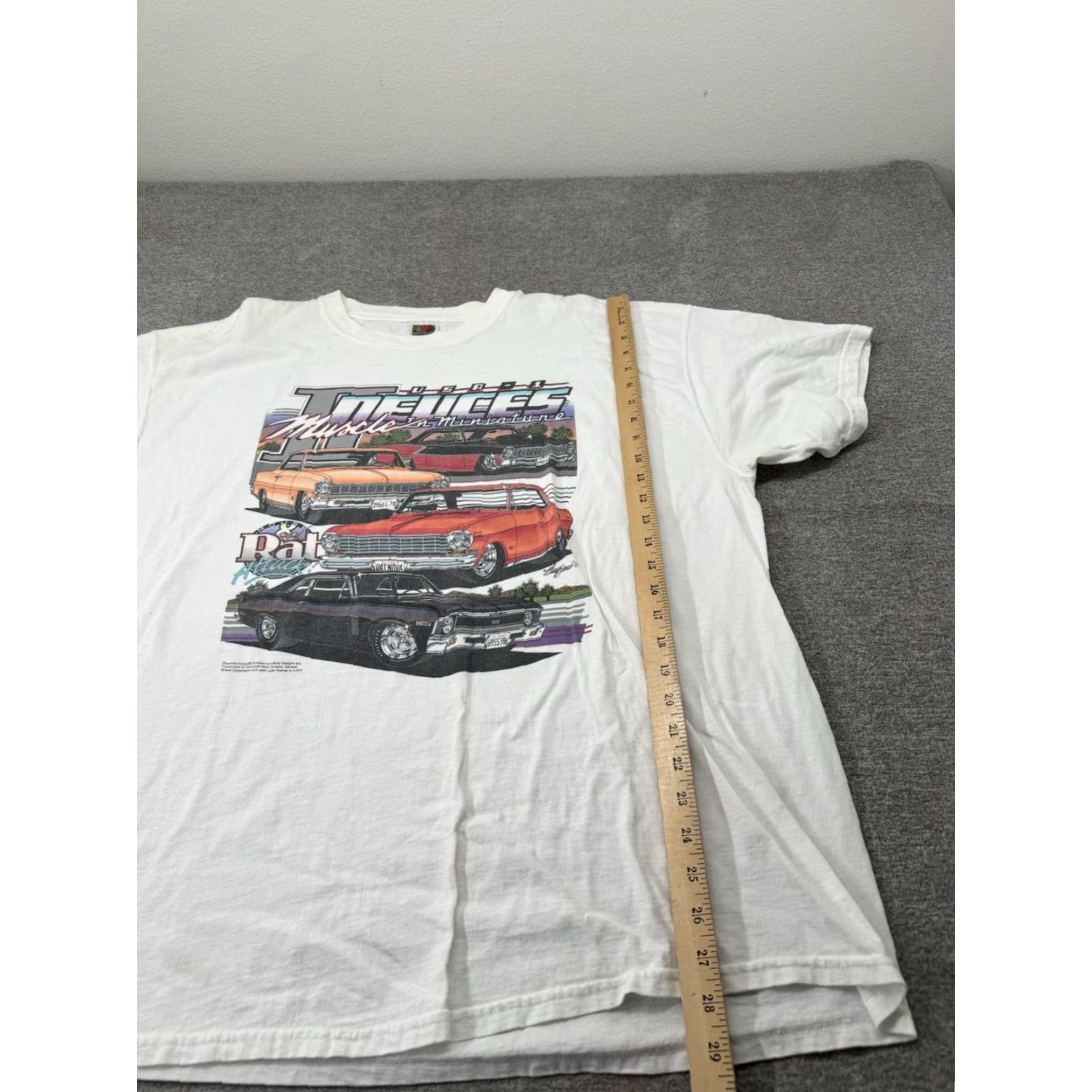 Gildan VINTAGE Fruit Of The Loom AutoRama T Shirt Deuces Rat Attack Tee Adult 2XL White Graphic Tee World Tour Mens Size US XXL / EU 58 / 5 - 5 Thumbnail
