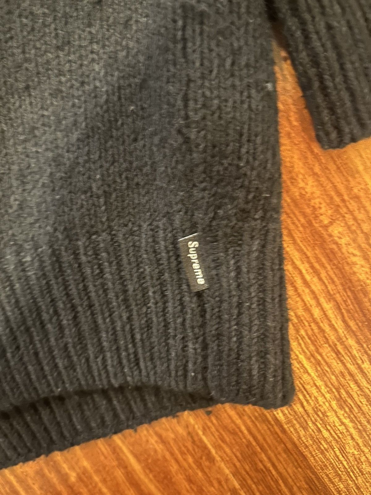 Supreme Supreme contrast logo knit Size US L / EU 52-54 / 3 - 4 Thumbnail