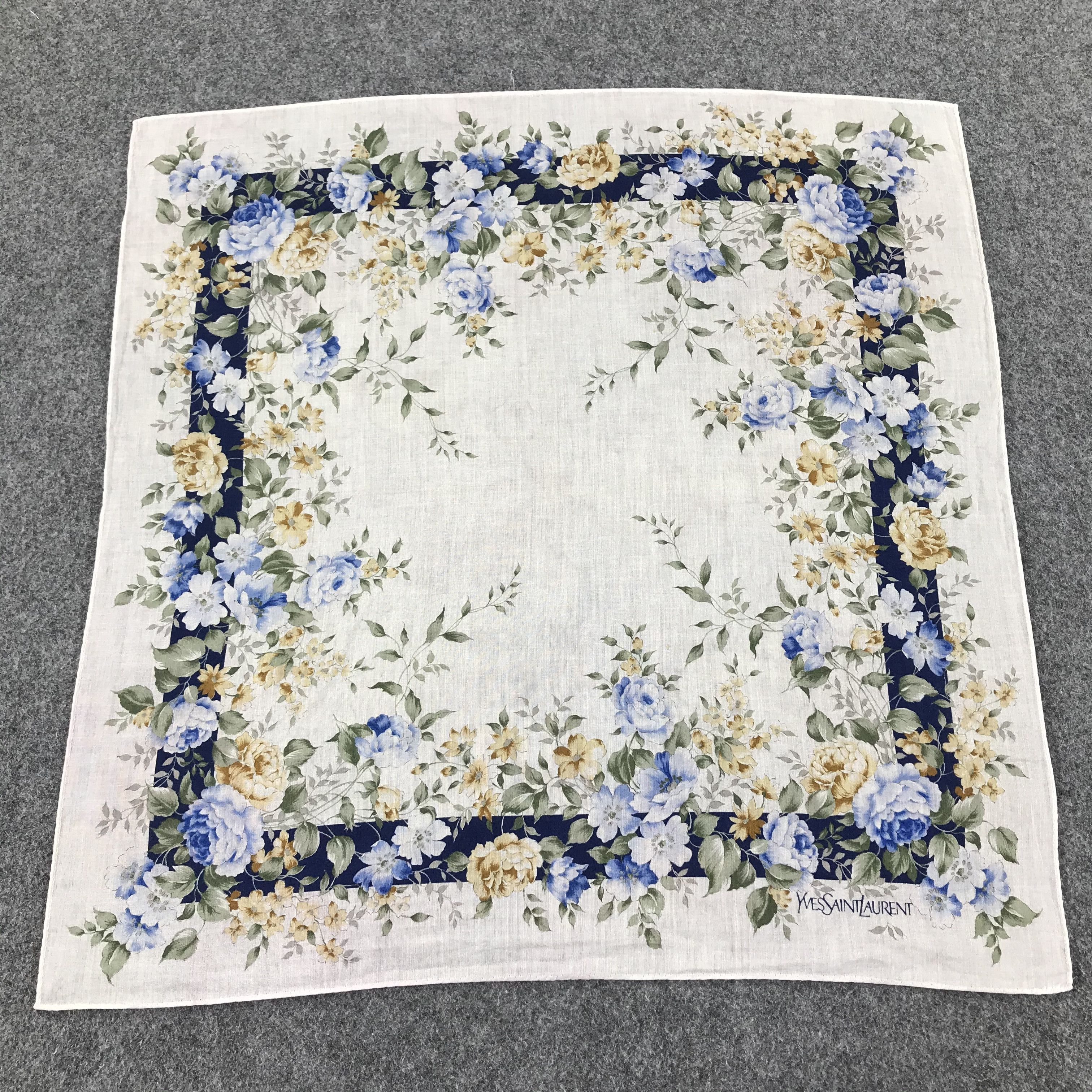 Yves Saint Laurent YSL Floral Handkerchief Neckerchief Bandana H407 Size ONE SIZE - 1 Thumbnail
