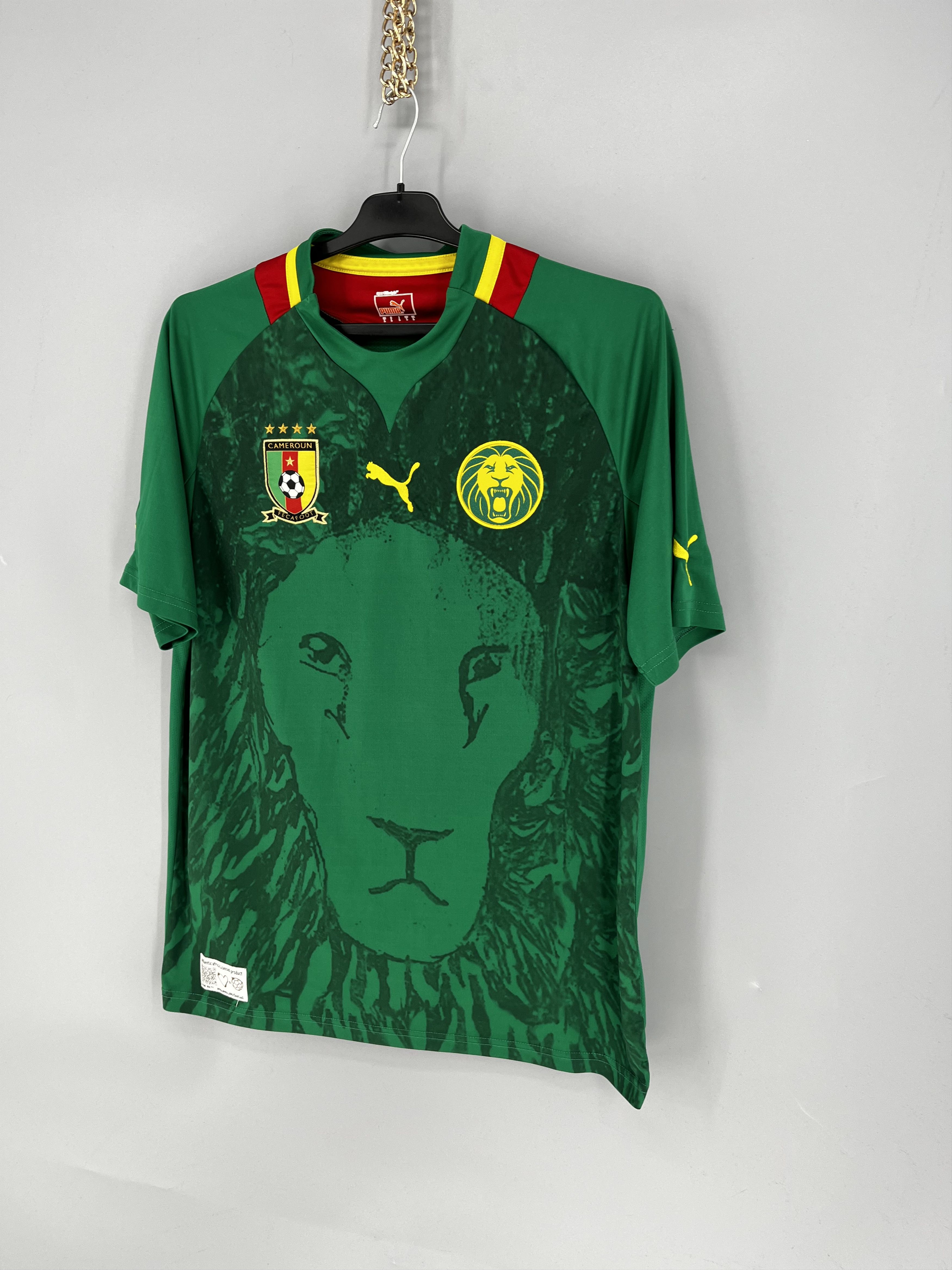 Puma CAMEROON 2012 2013 NATIONAL TEAM HOME FOOTBALL SHIRT SOCCER Size US M / EU 48-50 / 2 - 3 Thumbnail