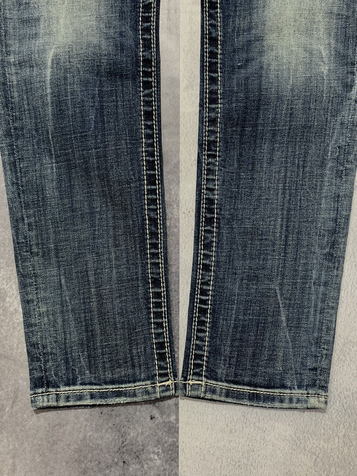 Vintage Vintage Y2K Japanese denim jeans streetwear style size 28 Size 28" / US 6 / IT 42 - 8 Thumbnail