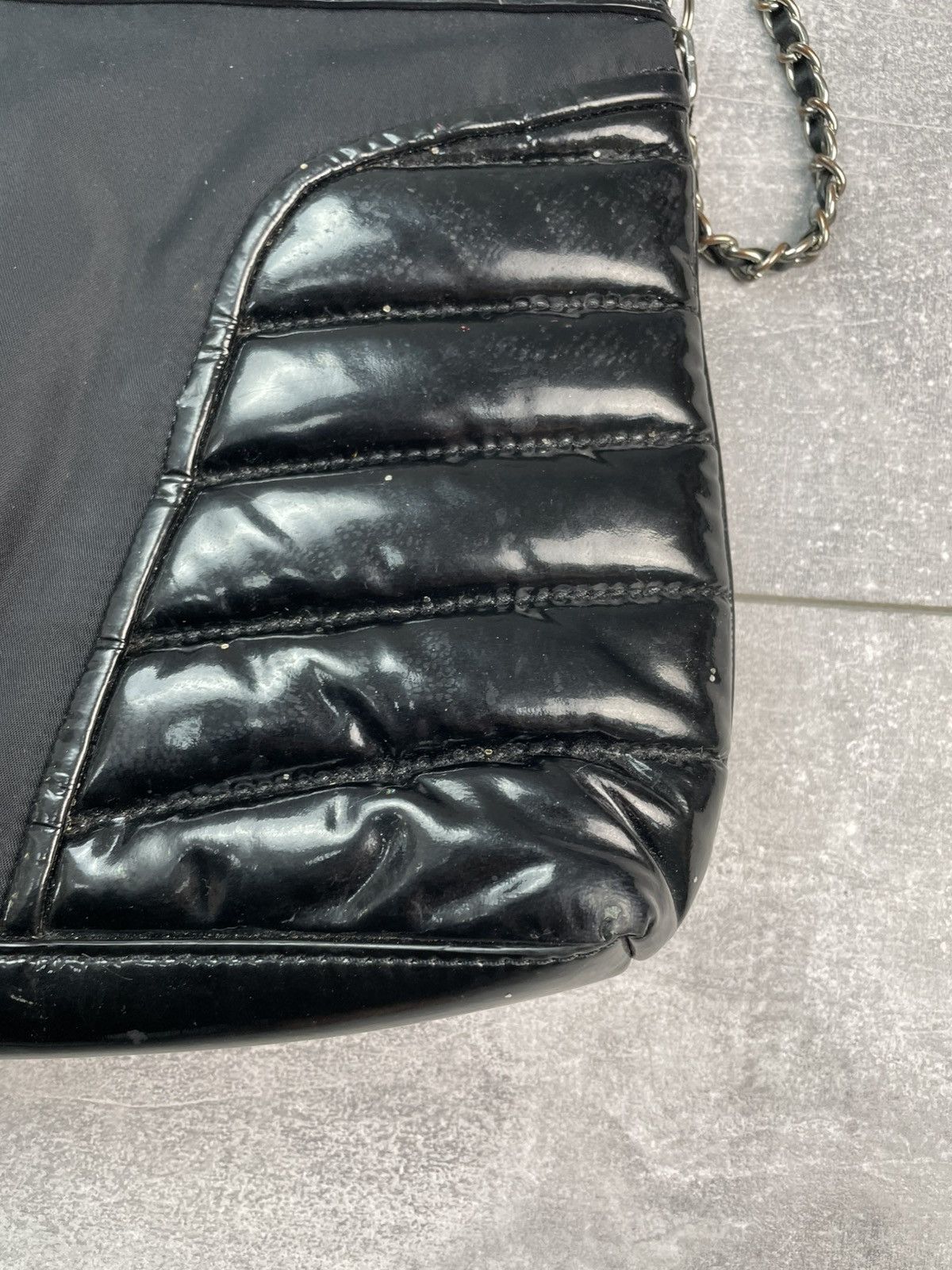 Burberry Burberry Leather Shoulder Bag Size ONE SIZE - 9 Thumbnail