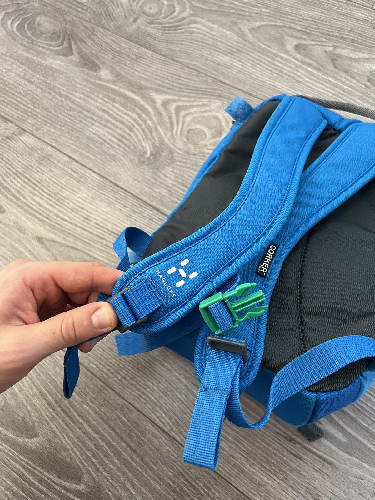 Haglofs ‼️Haglofs Corker X-Small Side Zip Pocket Backpack‼️ Size ONE SIZE - 9 Thumbnail
