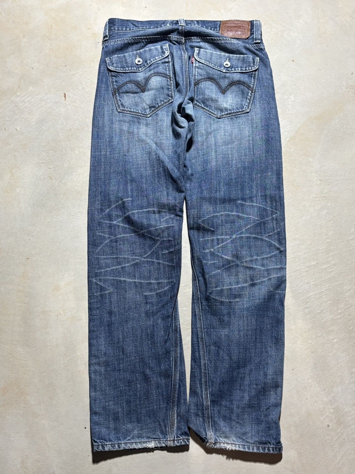 Levi's × Levi's Vintage Clothing × Vintage Levi’s faded 514 Denim Size US 33 - 2 Thumbnail