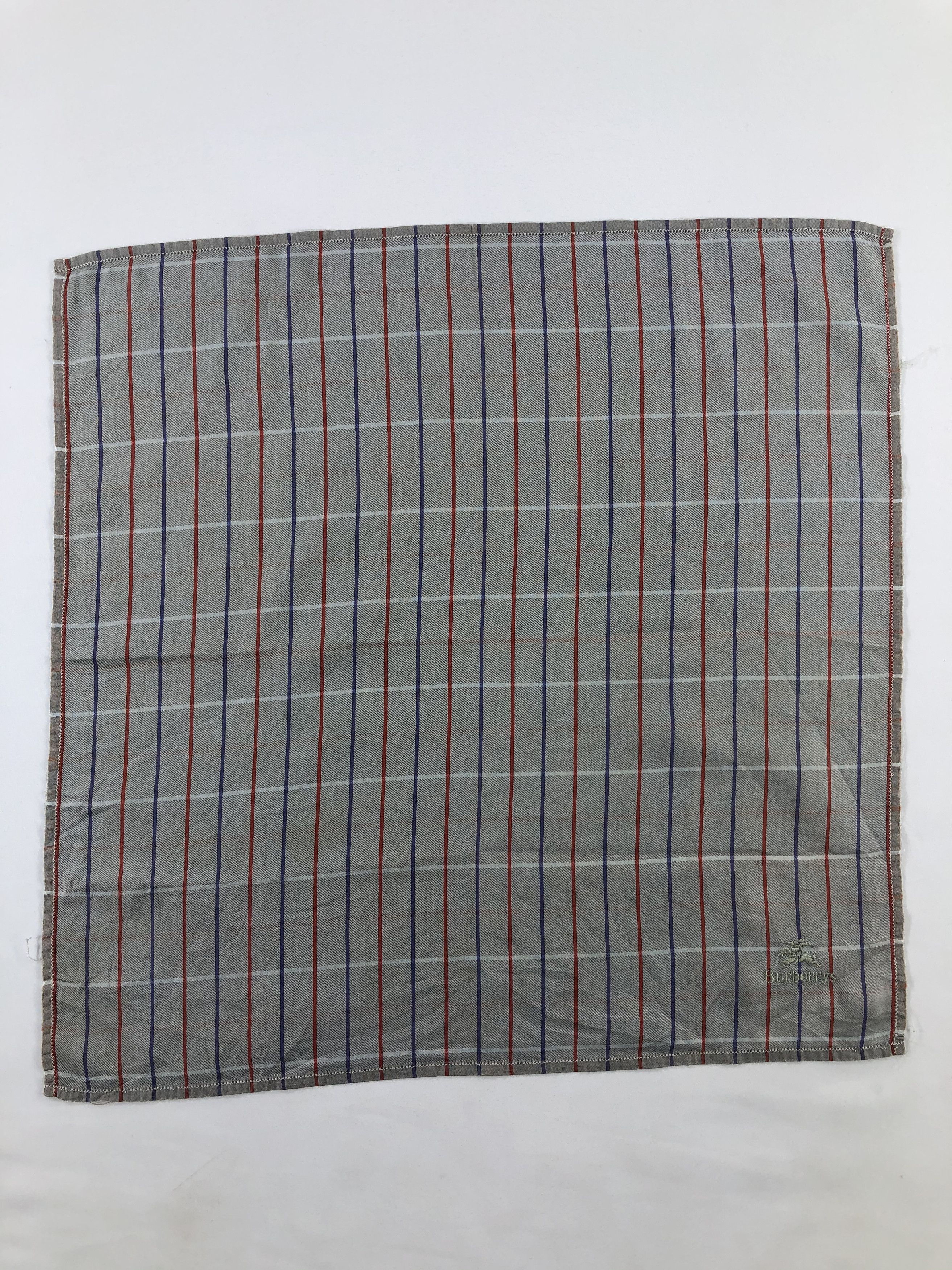 Burberry Burberry Handkerchief / Bandana / Neckerchief Size ONE SIZE - 1 Thumbnail