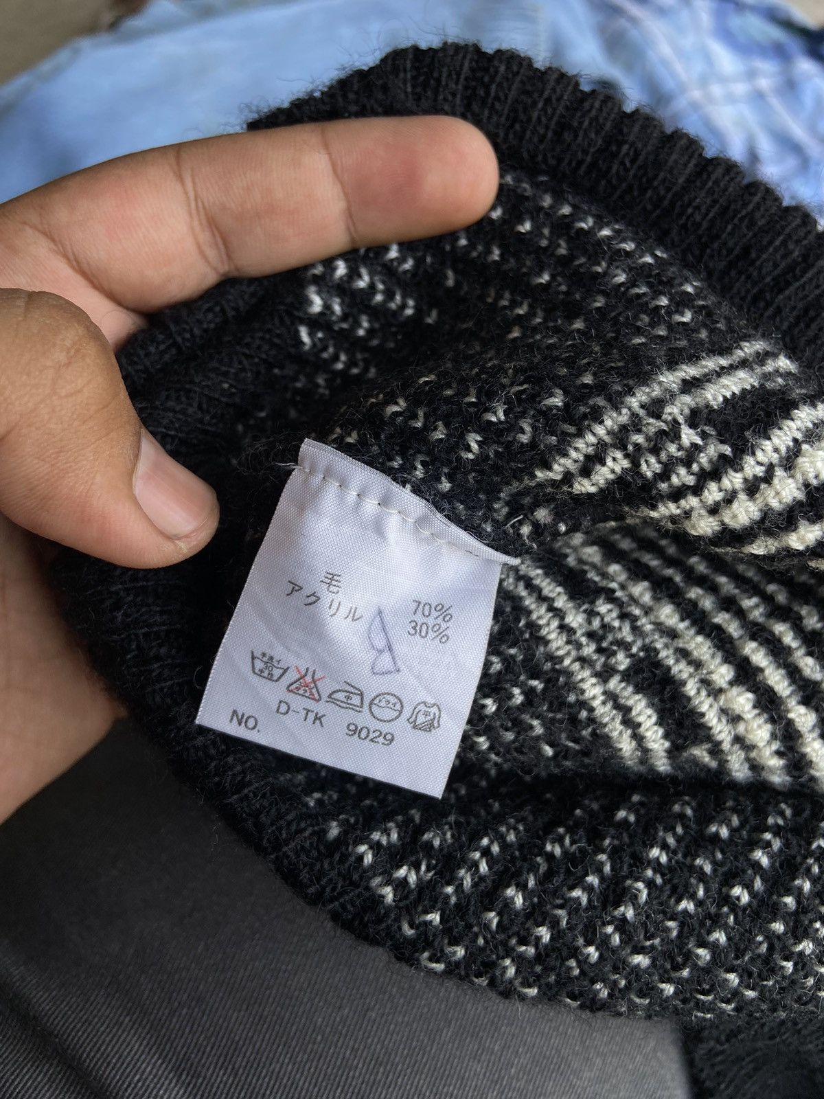 Lacoste VINTAGE 80s/90s CHEMISE LACOSTE Polar Bear Knit Sweater Size US S / EU 44-46 / 1 - 6 Thumbnail
