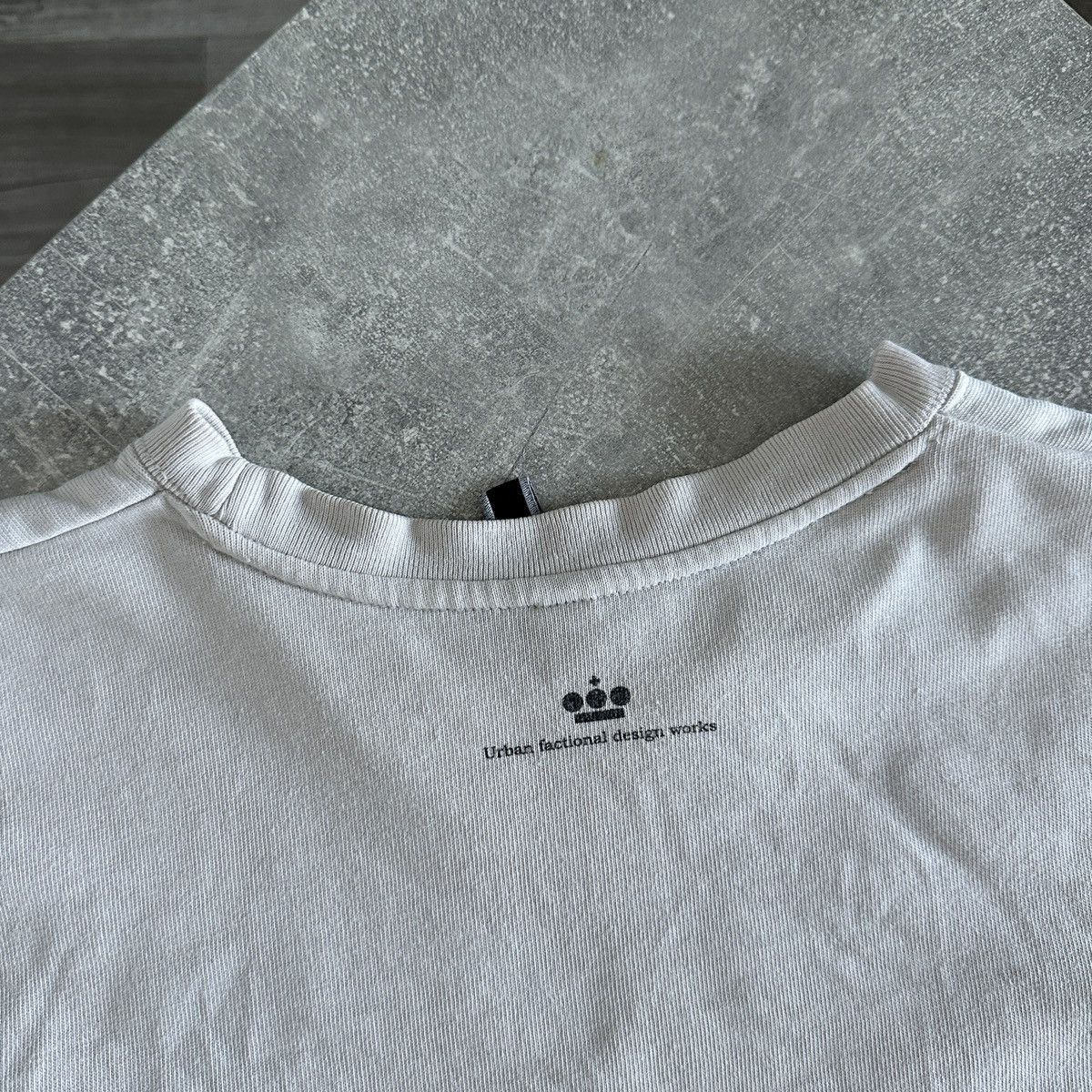 Vintage Vintage 00s Politix Japanese brand sweatshirt Urban y2k og Size US L / EU 52-54 / 3 - 8 Thumbnail