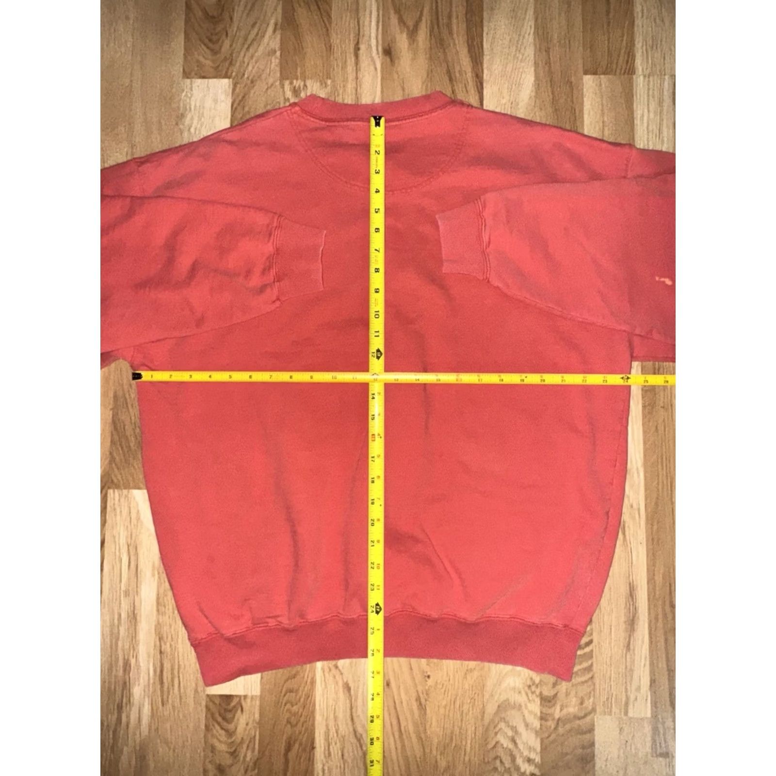 Gap VINTAGE Gap Sweatshirt Mens LG 100% Cotton Red Crewneck GUC Size US L / EU 52-54 / 3 - 4 Thumbnail