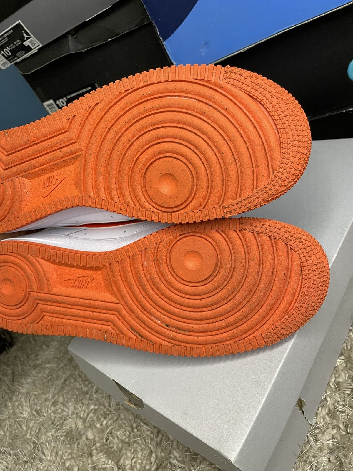 Nike Air Force 1 07 Safety Orange Size US 9 / EU 42 - 9 Thumbnail