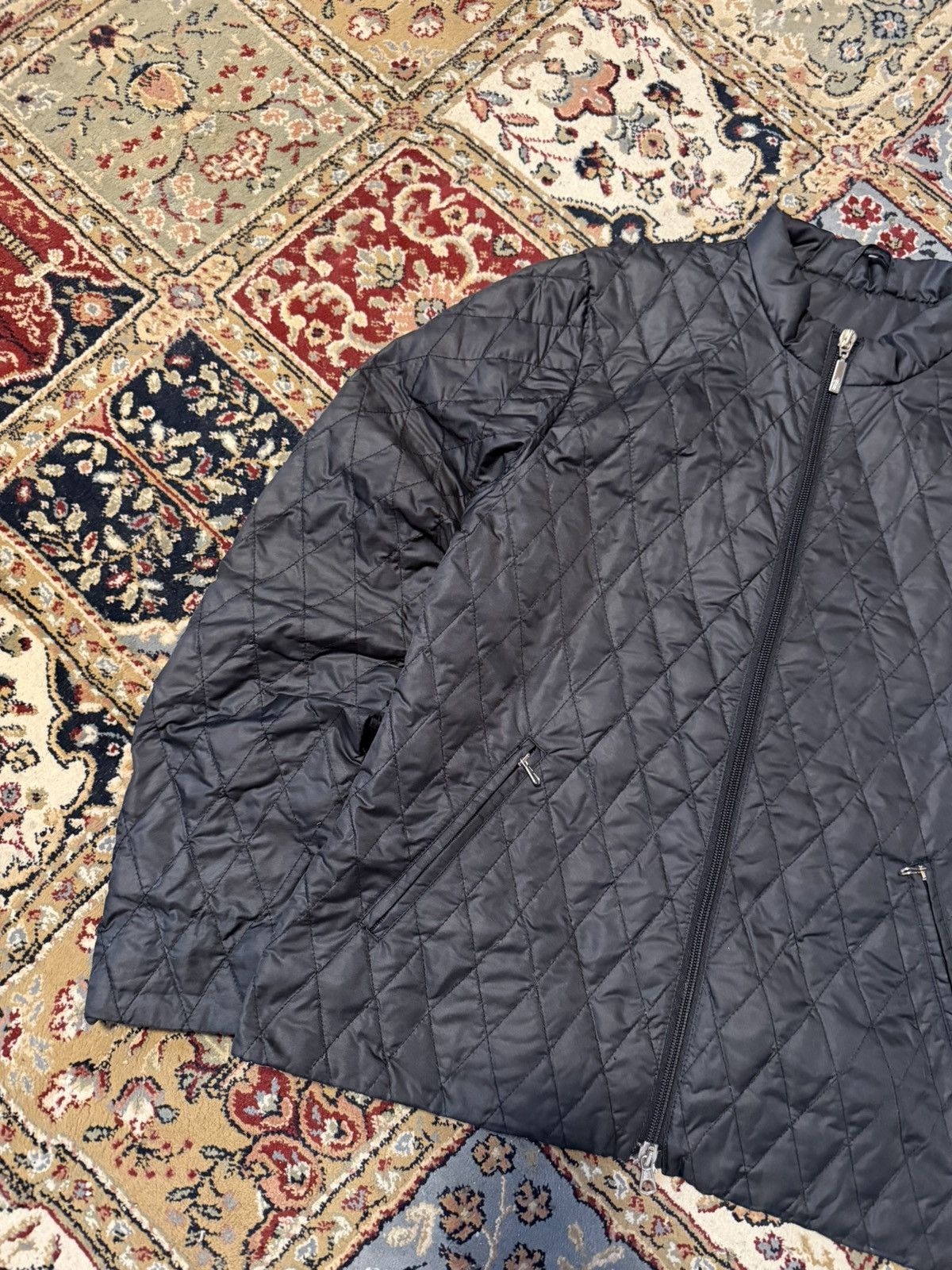Moncler Moncler Vintage Women’s Rare Qulited Jacket Luxury Hype M si Size M / US 6-8 / IT 42-44 - 4 Thumbnail