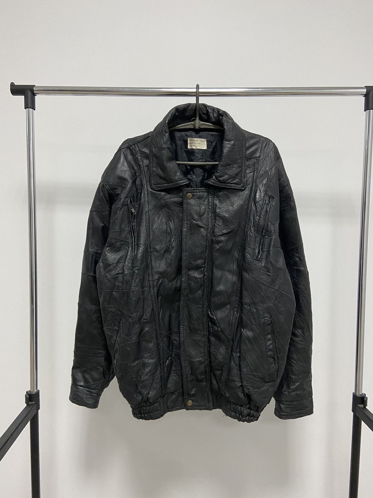 Vintage Vintage Leather Jacket Pig Skin Avant Garde 100% Air Force Size US XL / EU 56 / 4 - 1 Thumbnail