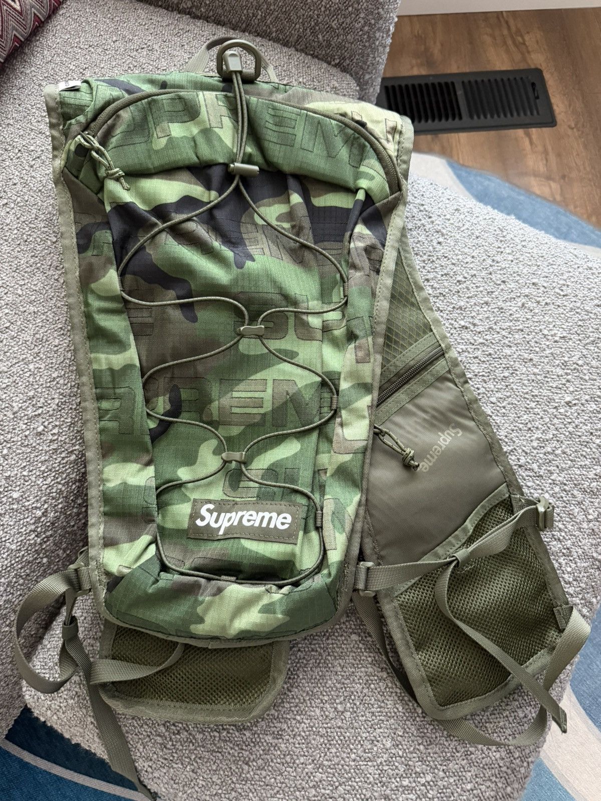 Supreme Supreme x Cordura Woodland Camo Pack Vest Size US M / EU 48-50 / 2 - 6 Thumbnail