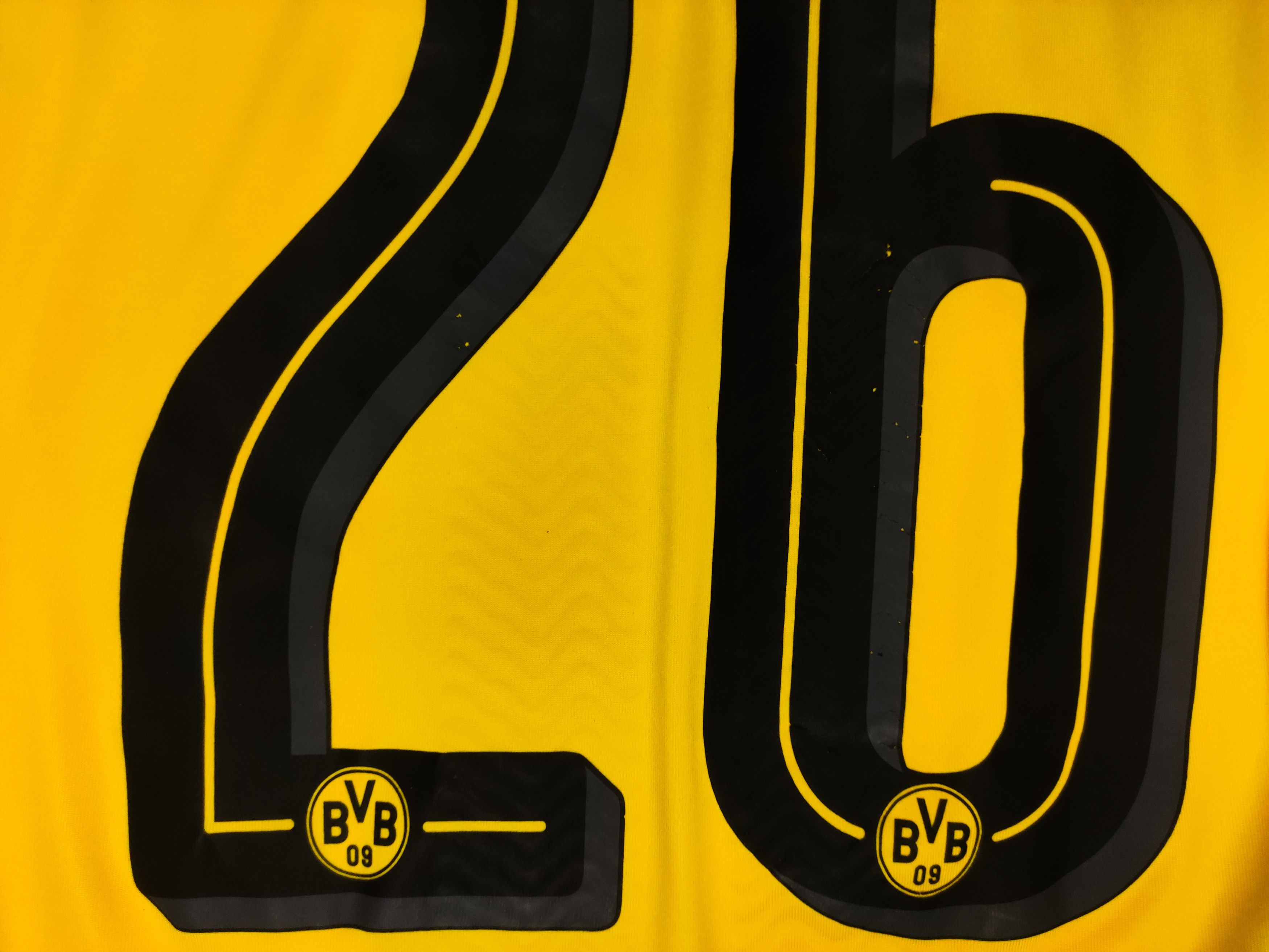 Puma Piszczek #26 Borrusia Dortmund 2016 2017 Puma Home BVB Shirt Size US S / EU 44-46 / 1 - 9 Thumbnail