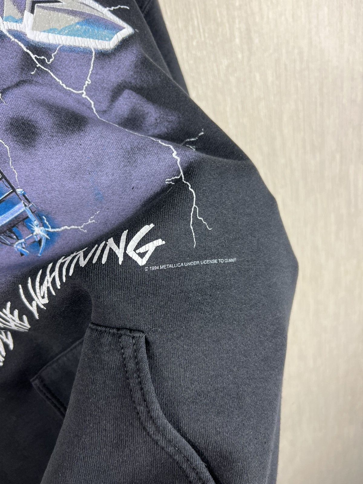 Metallica Vintage 1994 Metallica ride the lightning hoodie giant fotl Size US M / EU 48-50 / 2 - 15 Thumbnail