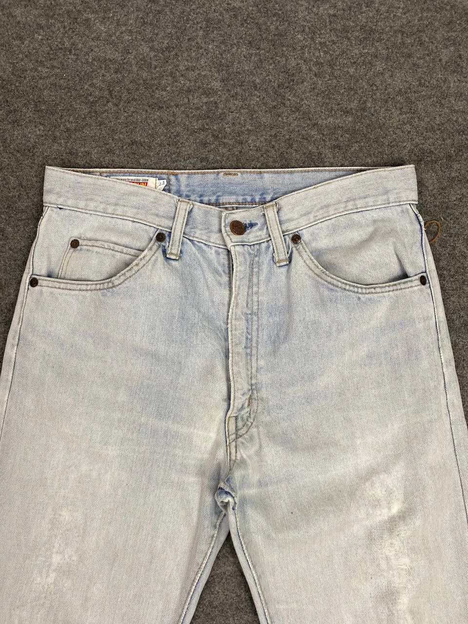Big John vintage big john lightwash distressed denim nice design Size US 31 - 8 Thumbnail