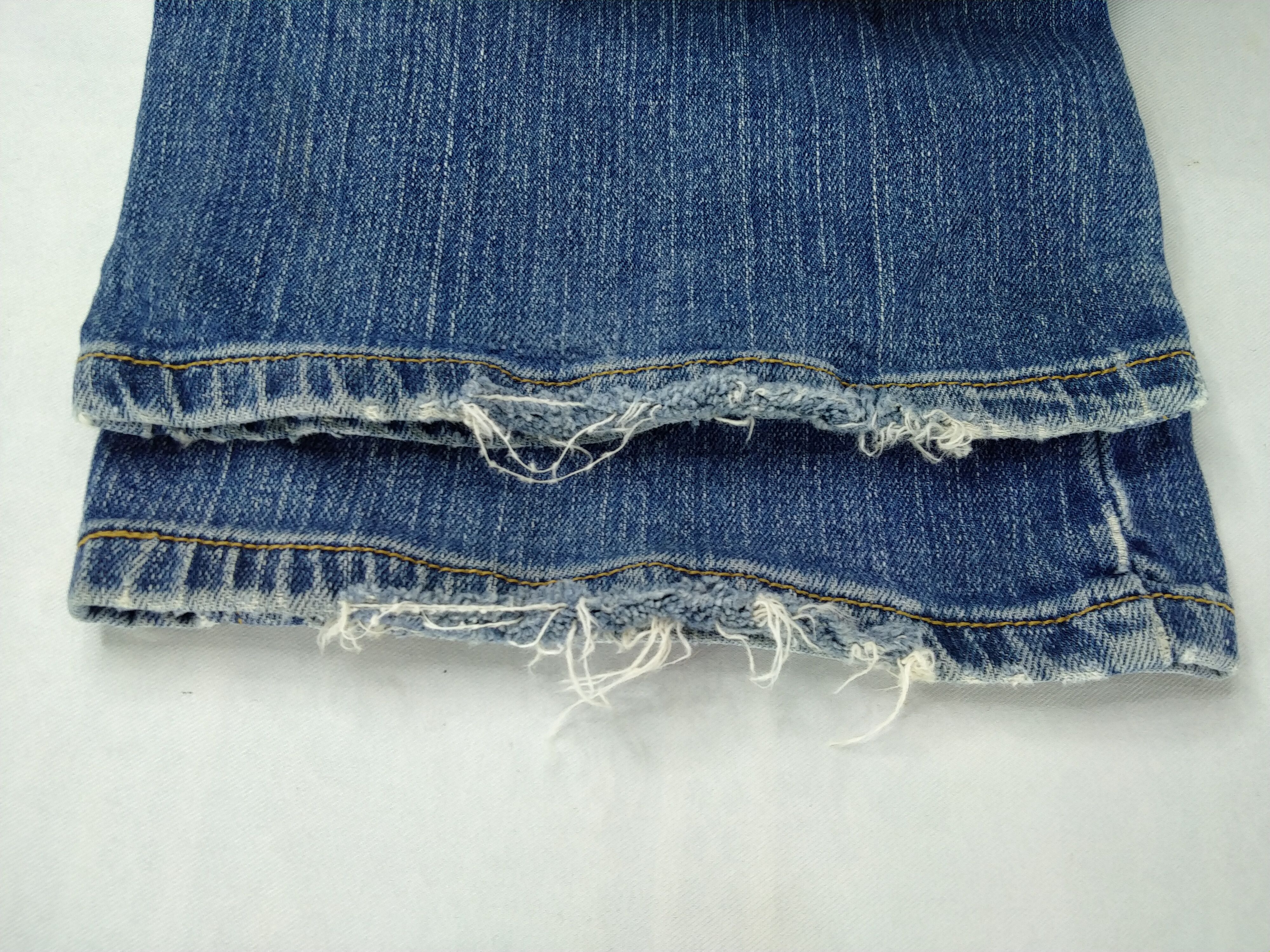 Levi's Vintage Levi's 525 Low Rise Flare Stretch Denim 34x31 -JN752 Size US 34 / EU 50 - 13 Thumbnail