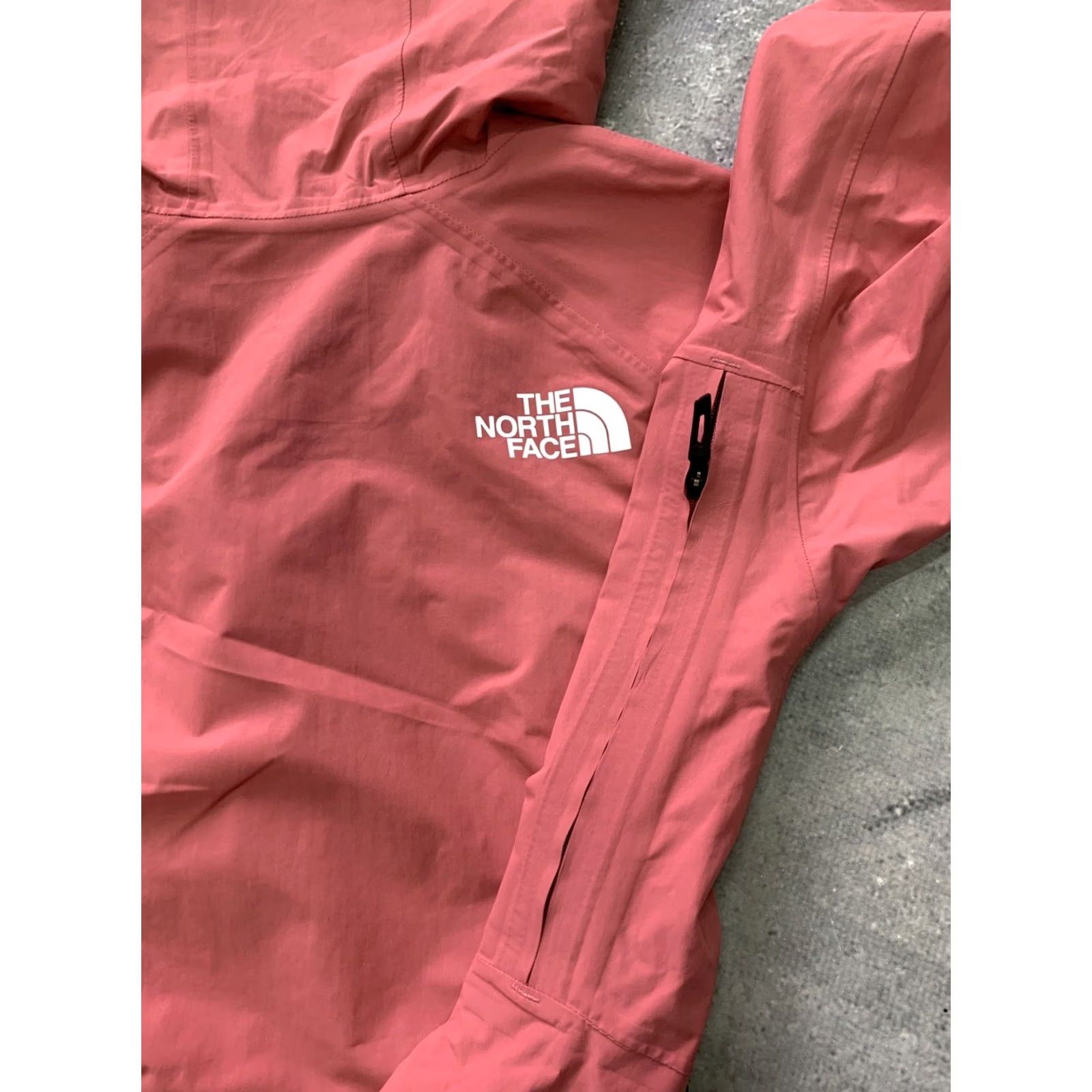 The North Face The North Face Circadian 2.5L WaterProof Zip Jacket Women Slate Rose S Size S / US 4 / IT 40 - 6 Thumbnail