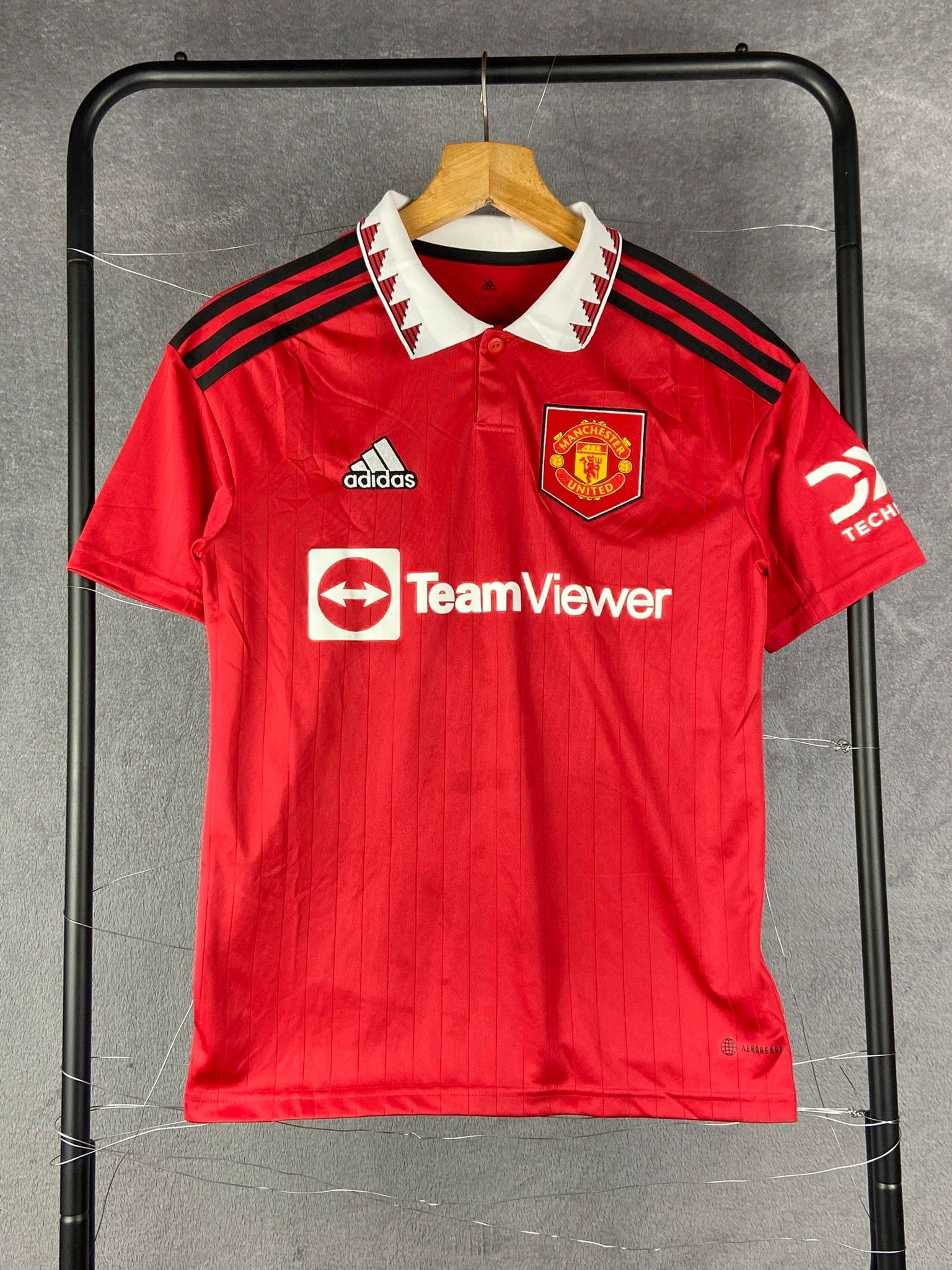Adidas : Adidas Manchester United jersey red football soccer kit Size US S / EU 44-46 / 1 - 1 Thumbnail