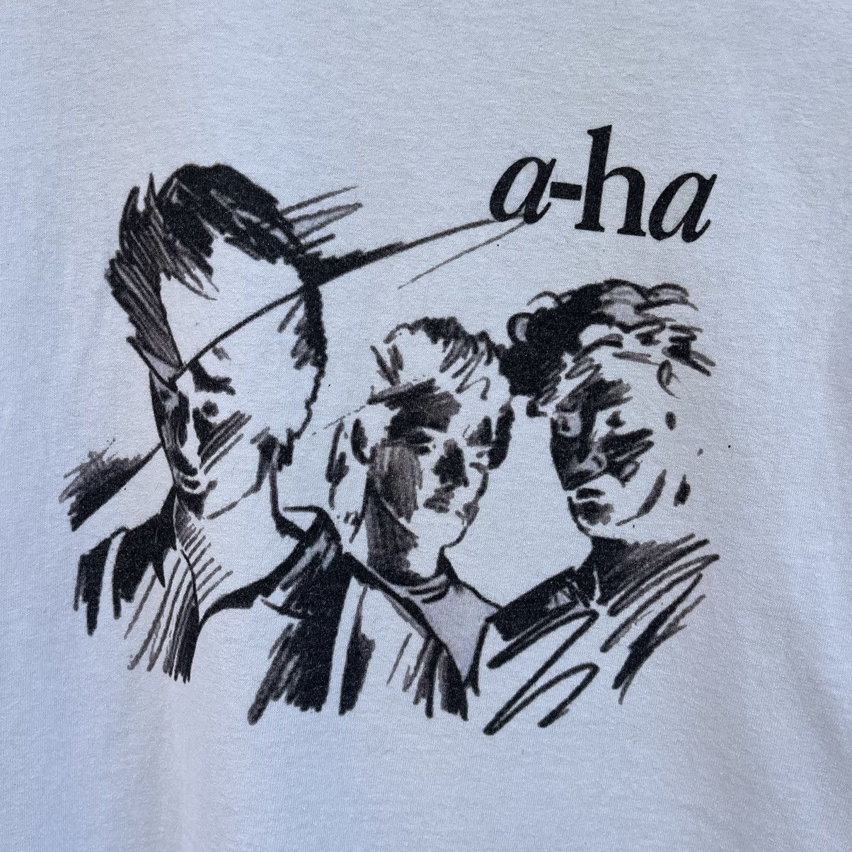 Band Tees A-ha pop band tee Size US L / EU 52-54 / 3 - 3 Thumbnail