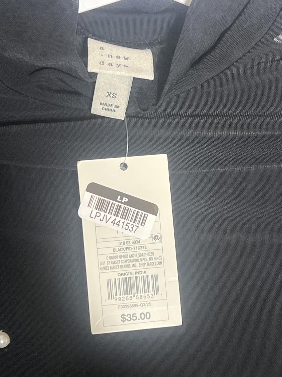 Target Basics A new day Black Long Sleeve Sheer Top with Pearl Size M / US 6-8 / IT 42-44 - 6 Thumbnail
