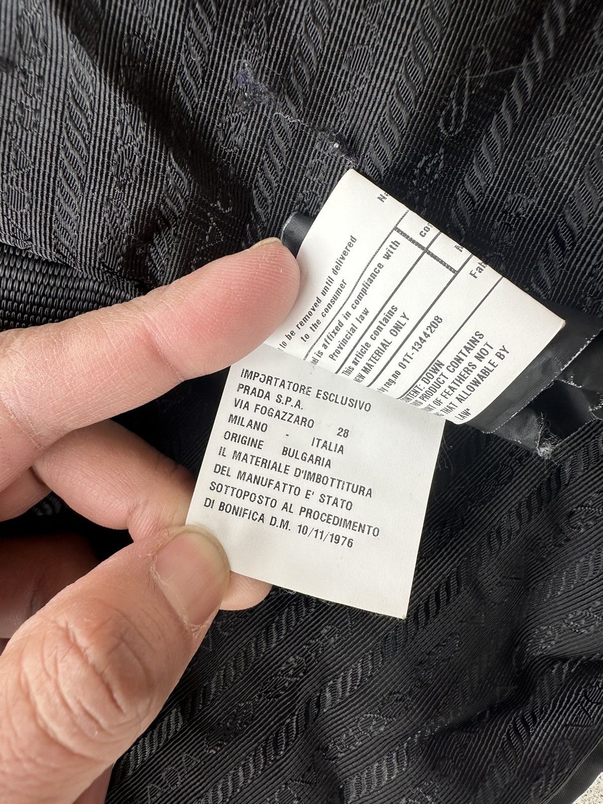 Prada Prada Gabardine Down Puffer Jacket in Black Size US M / EU 48-50 / 2 - 11 Thumbnail