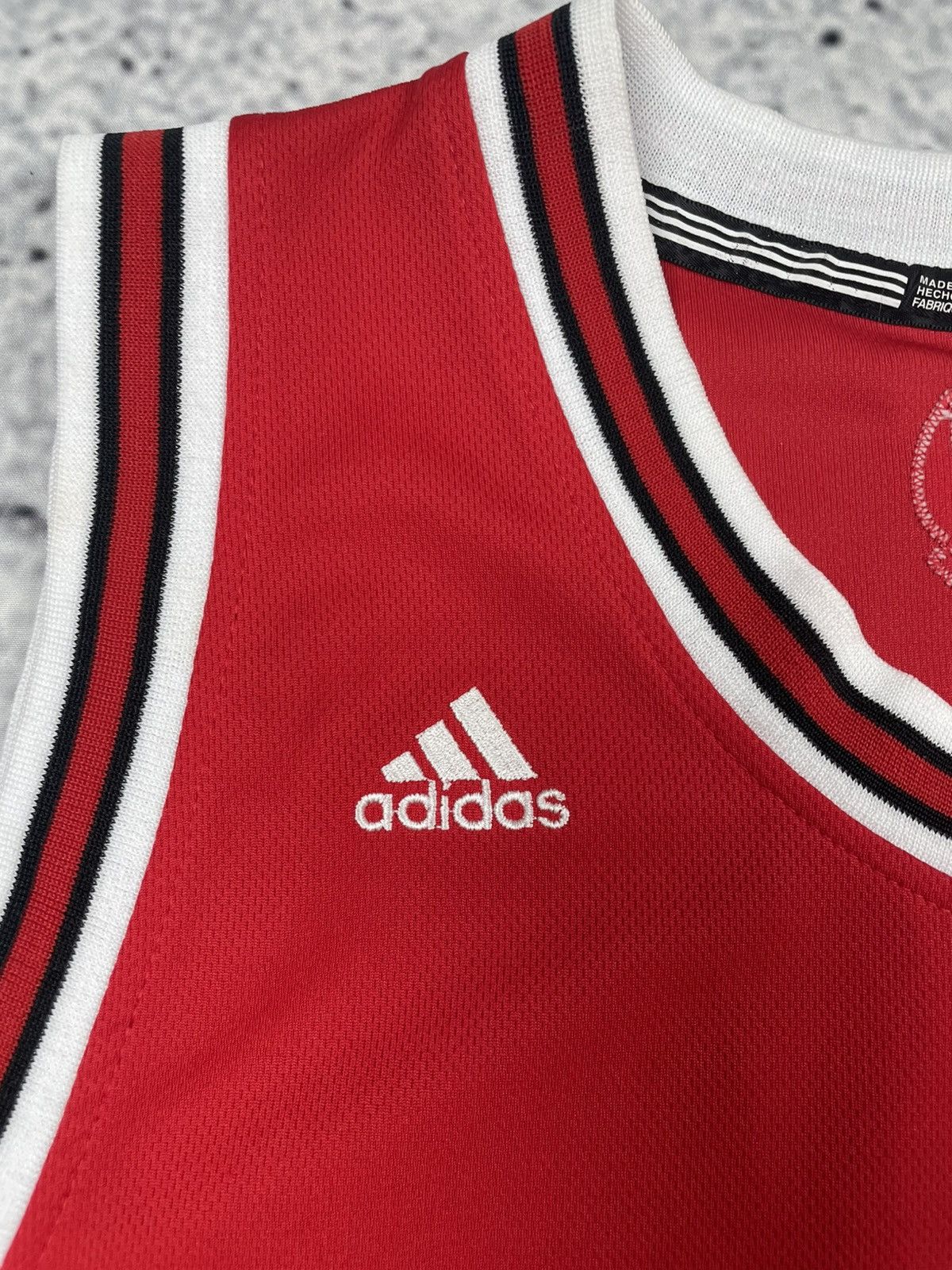 Adidas Adidas XL Chicago Bulls #9 Luol Deng 11/12 NBA Jersey OG Red Size US XL / EU 56 / 4 - 12 Thumbnail