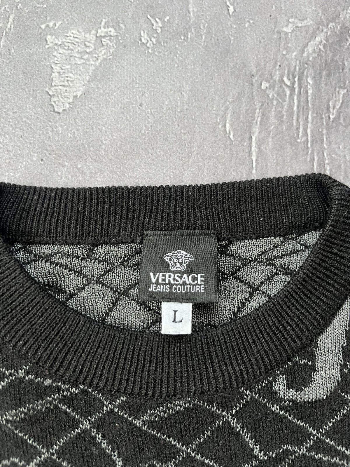 Versace Jeans Couture Vintage Versace Jeans Couture Monogram Multilogo sweater Size L / US 10 / IT 46 - 3 Thumbnail