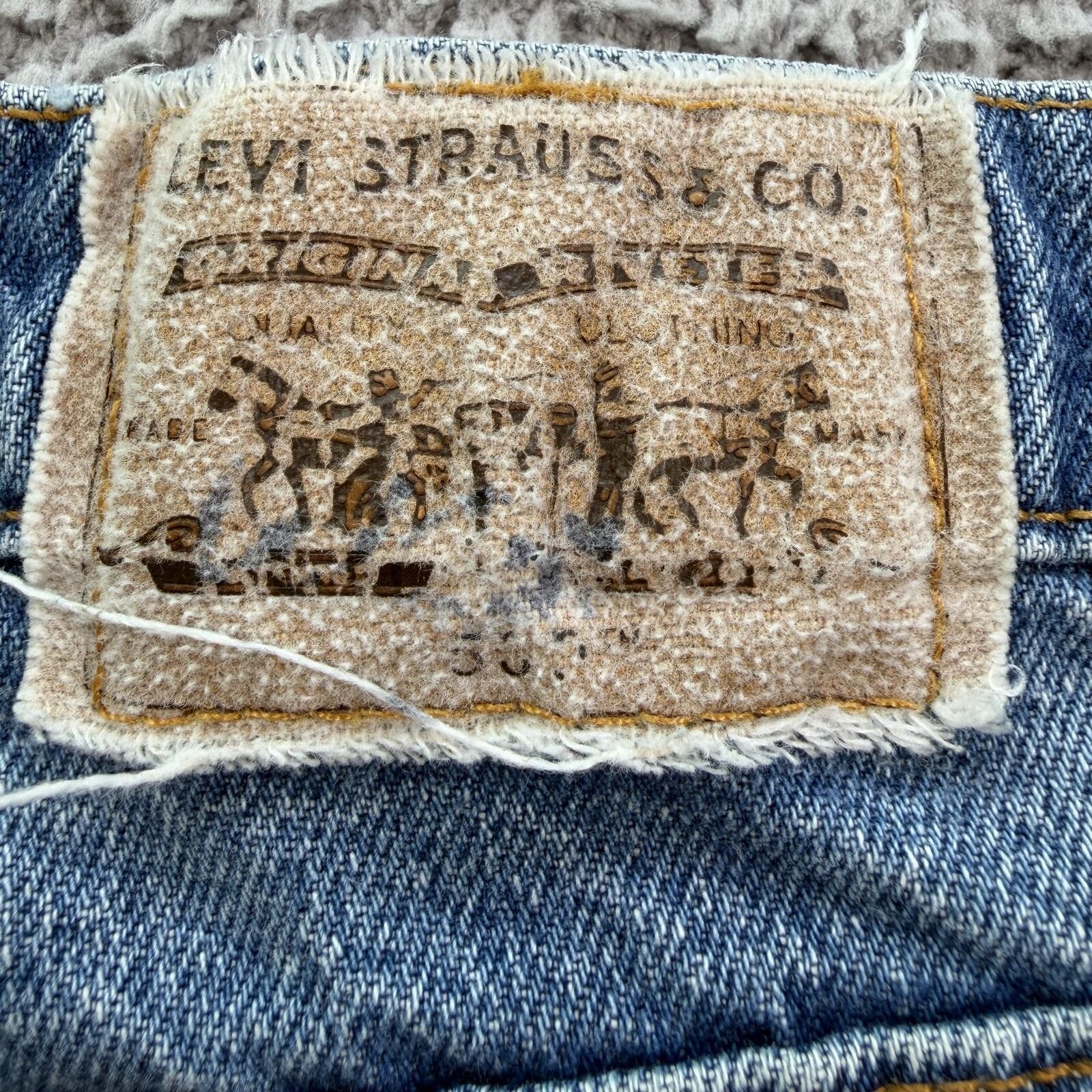Levi's Vintage 90s Levis 530 Regular Fit Jeans Light Wash 36x32 Size US 36 / EU 52 - 5 Thumbnail
