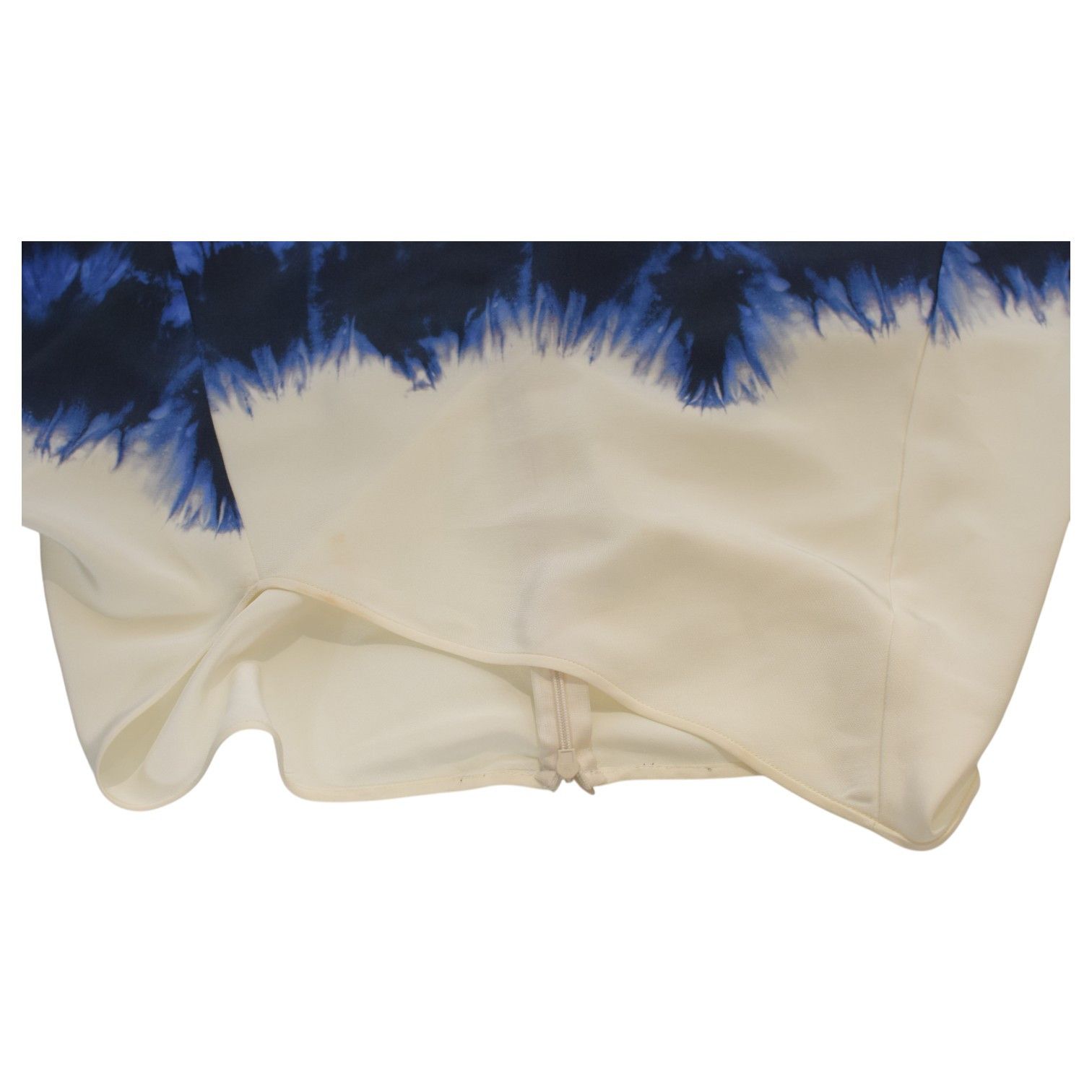 Stella McCartney Stella McCartney Blue Cream Tie Dye Effect 100% Silk Size M / US 6-8 / IT 42-44 - 6 Thumbnail