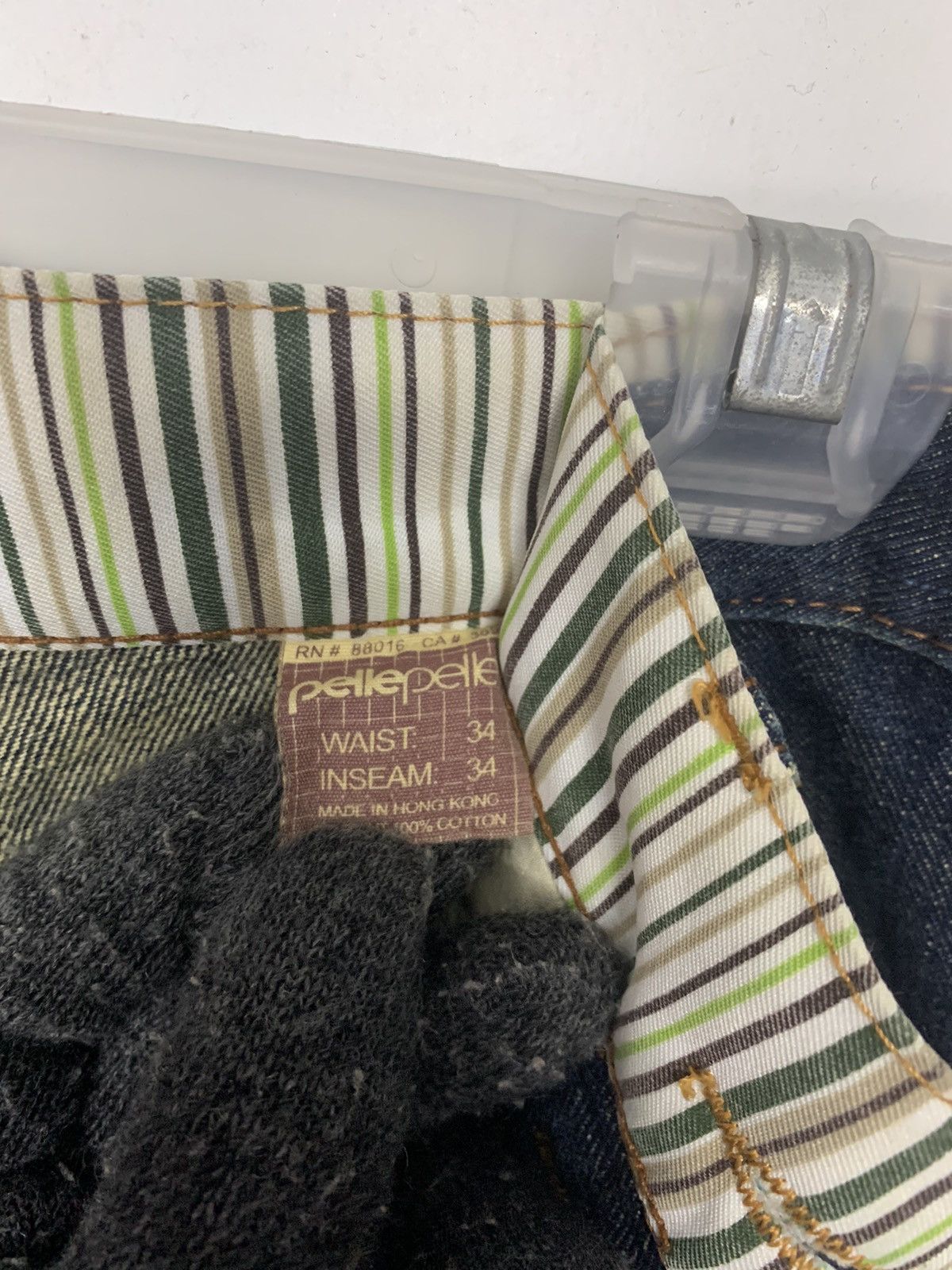 Pelle Pelle × Vintage Rare Vintage Pelle Pelle Buckle Back Baggy Style Jeans Size US 35 - 7 Thumbnail