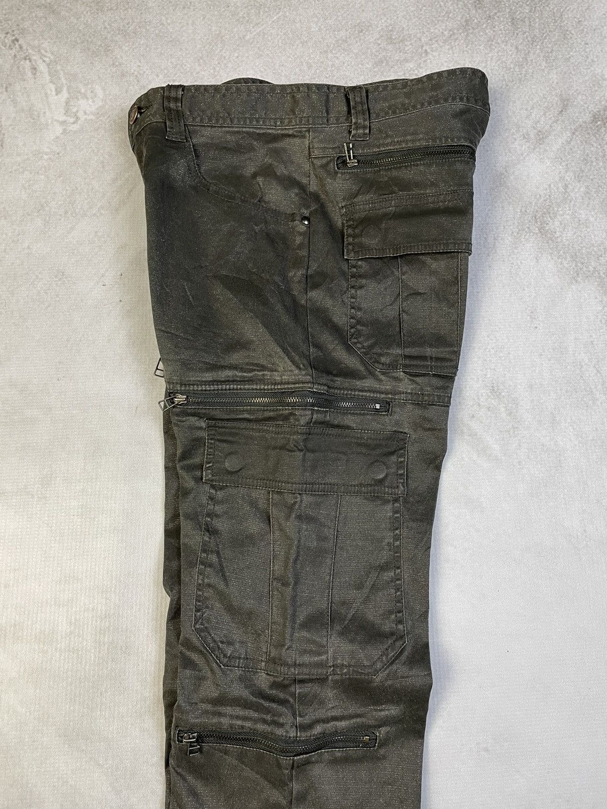 semanticdesign Metallic Cargo Pants Size US 27 - 6 Thumbnail