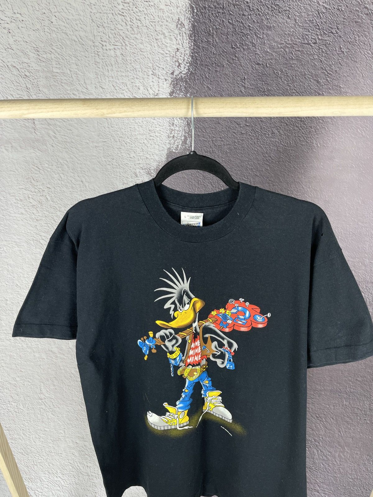 Vintage Screen Stars Vintage 1997 Looney Tunes Warner Bros Tee Size US L / EU 52-54 / 3 - 4 Thumbnail