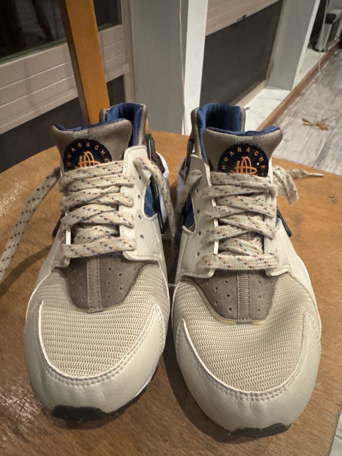 Nike Nike Huarache size 7y gradeschool Size US 7 / EU 40 - 3 Thumbnail