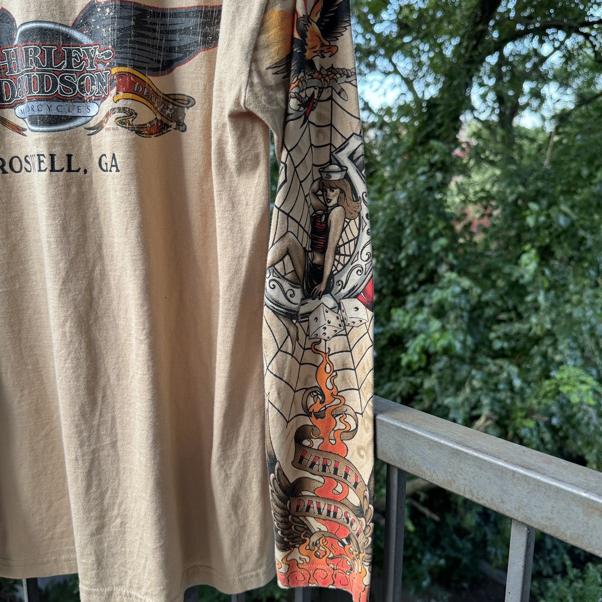 Harley Davidson Vintage Harley Davidson Tattoo Spiderweb Flame Longsleeve Size US M / EU 48-50 / 2 - 2 Thumbnail