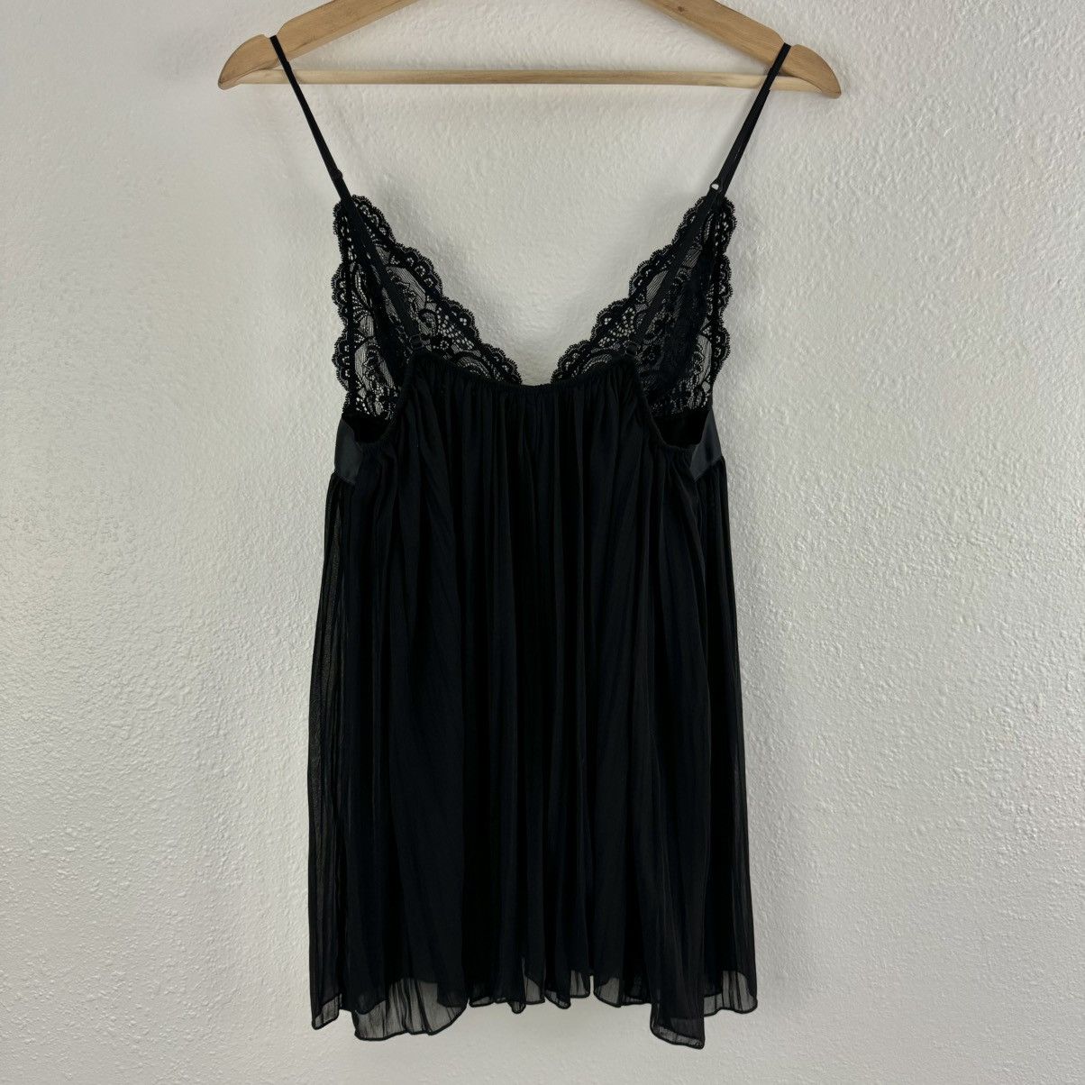 Victoria's Secret VICTORIAS SECRET Black Satin Bow Pleated Lace Babydoll Slip Size M / US 6-8 / IT 42-44 - 9 Thumbnail