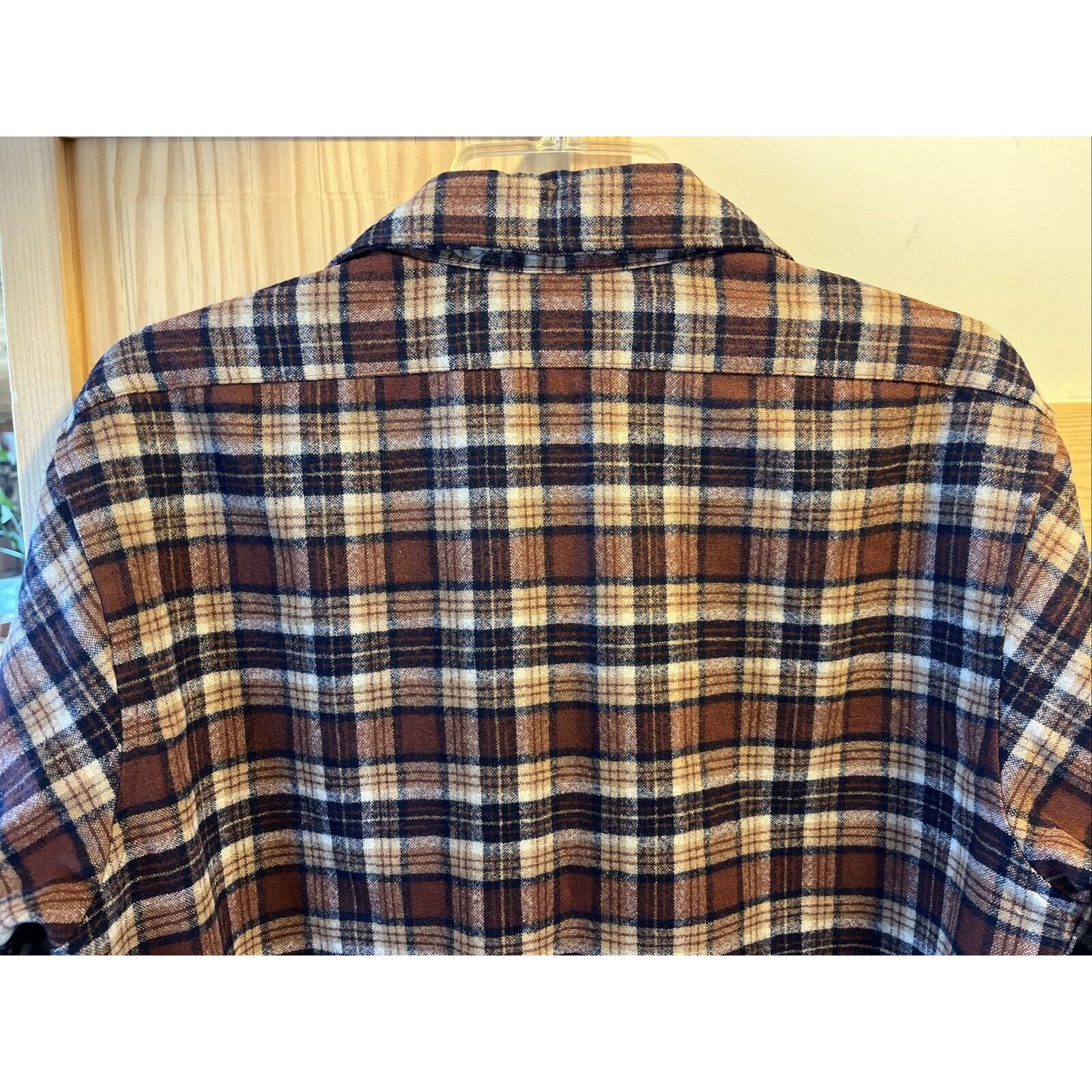 Pendleton Pendleton Mens M Brown Plaid LS Button Up Wool flannel Shirt Size US M / EU 48-50 / 2 - 12 Thumbnail
