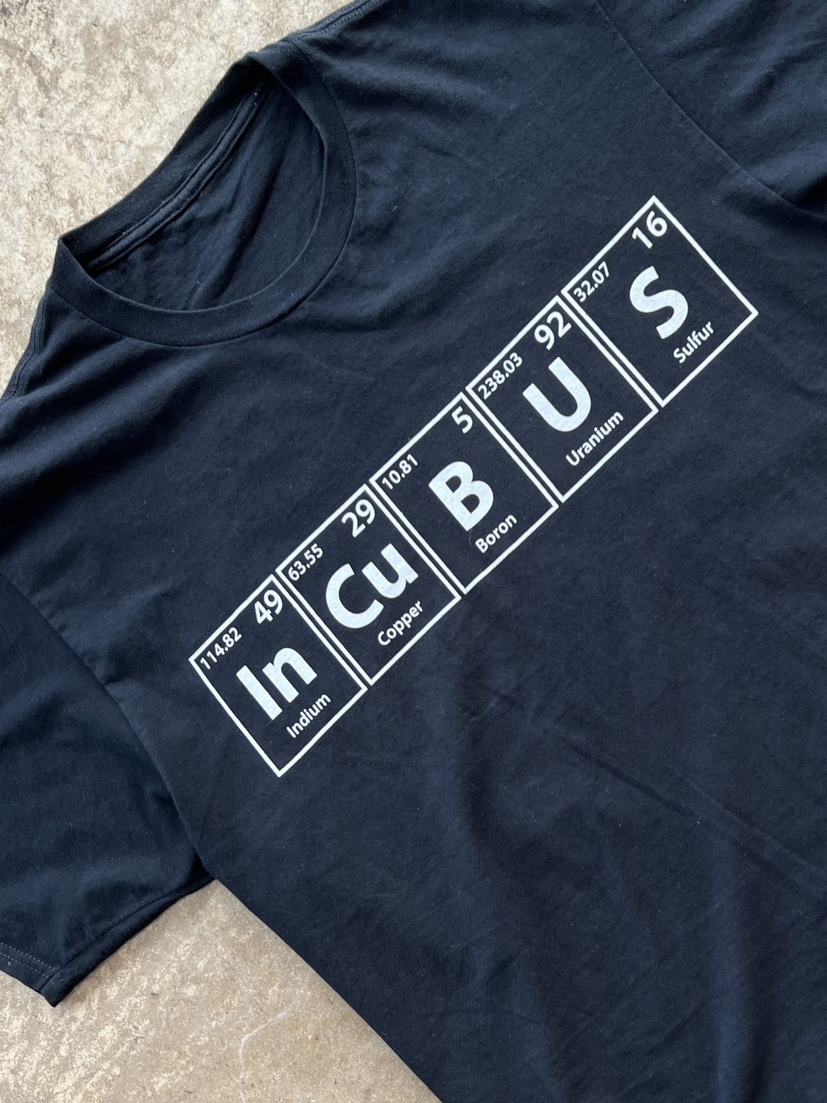 Band Tees Vintage Incubus Periodic Table Science Tee Medium Size US M / EU 48-50 / 2 - 1 Thumbnail