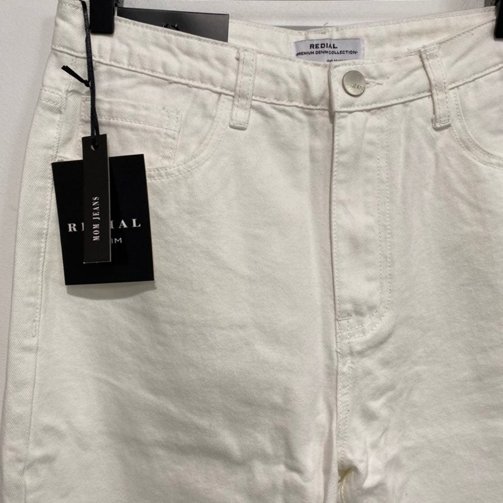 Nasty Gal Nasty Gal Redial Slim High Waisted Mom Jeans White Size 8 L Size 40" / US 18 - 4 Thumbnail