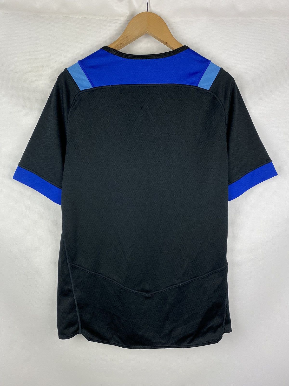 Canterbury of New Zealand Canterbury Bath Rugby men’s Away Rugby Shirt Jersey Size L Size US L / EU 52-54 / 3 - 14 Thumbnail
