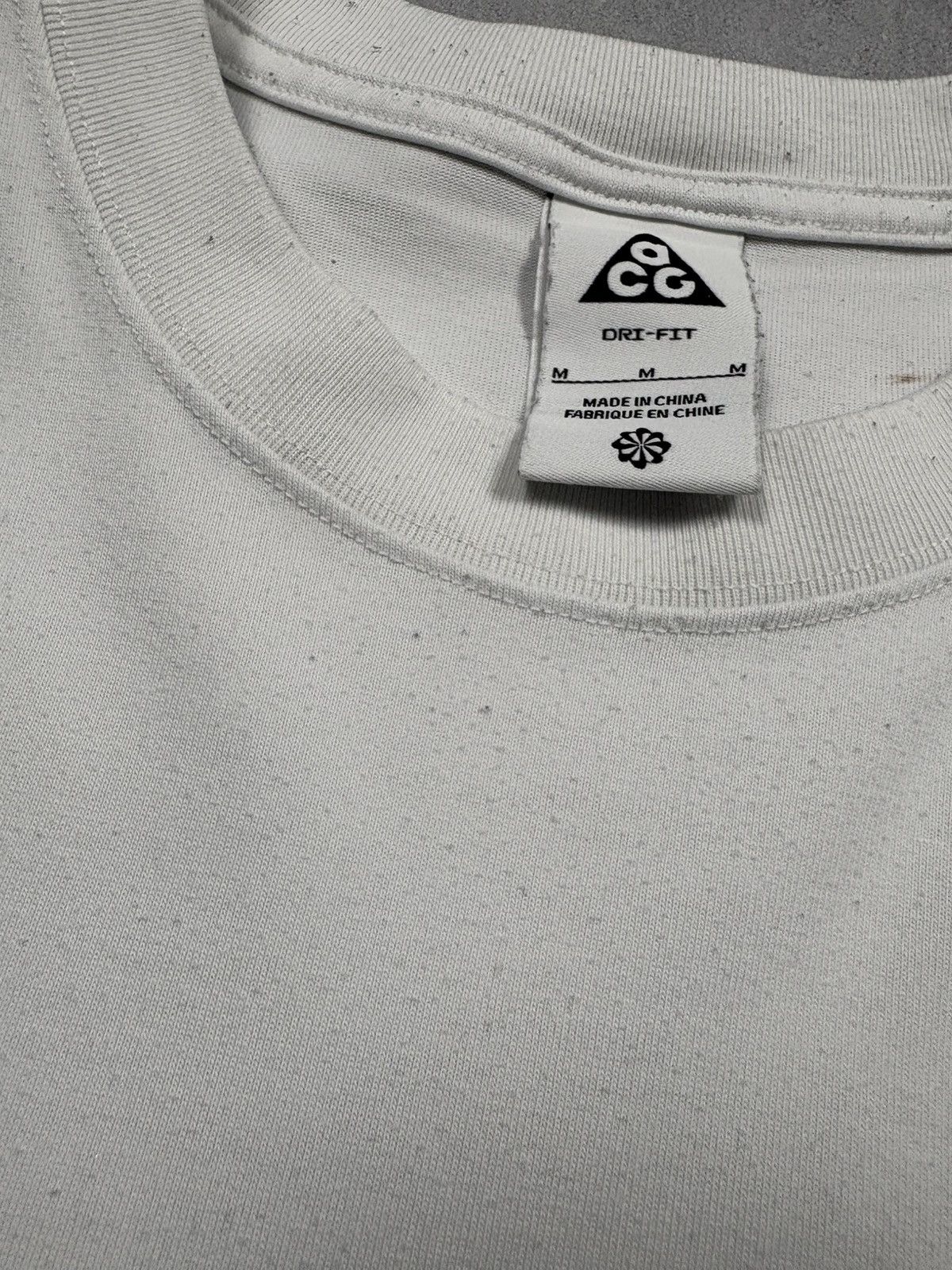 Nike ACG Nike ACG The Wild Woods of Wildwood Graphic White T-Shirt M Size US M / EU 48-50 / 2 - 12 Thumbnail