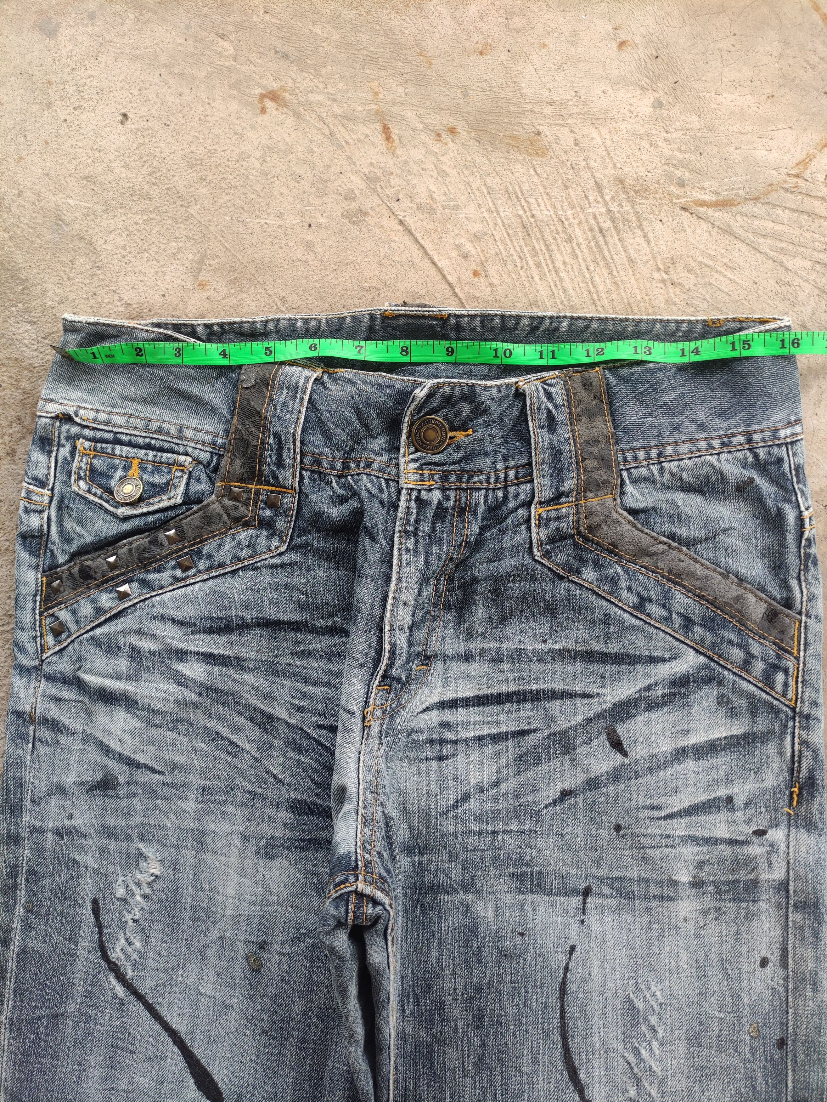 Japanese Brand Vintage Japanese Micro Flare Distressed Faded Denim Jean Size US 32 / EU 48 - 7 Thumbnail