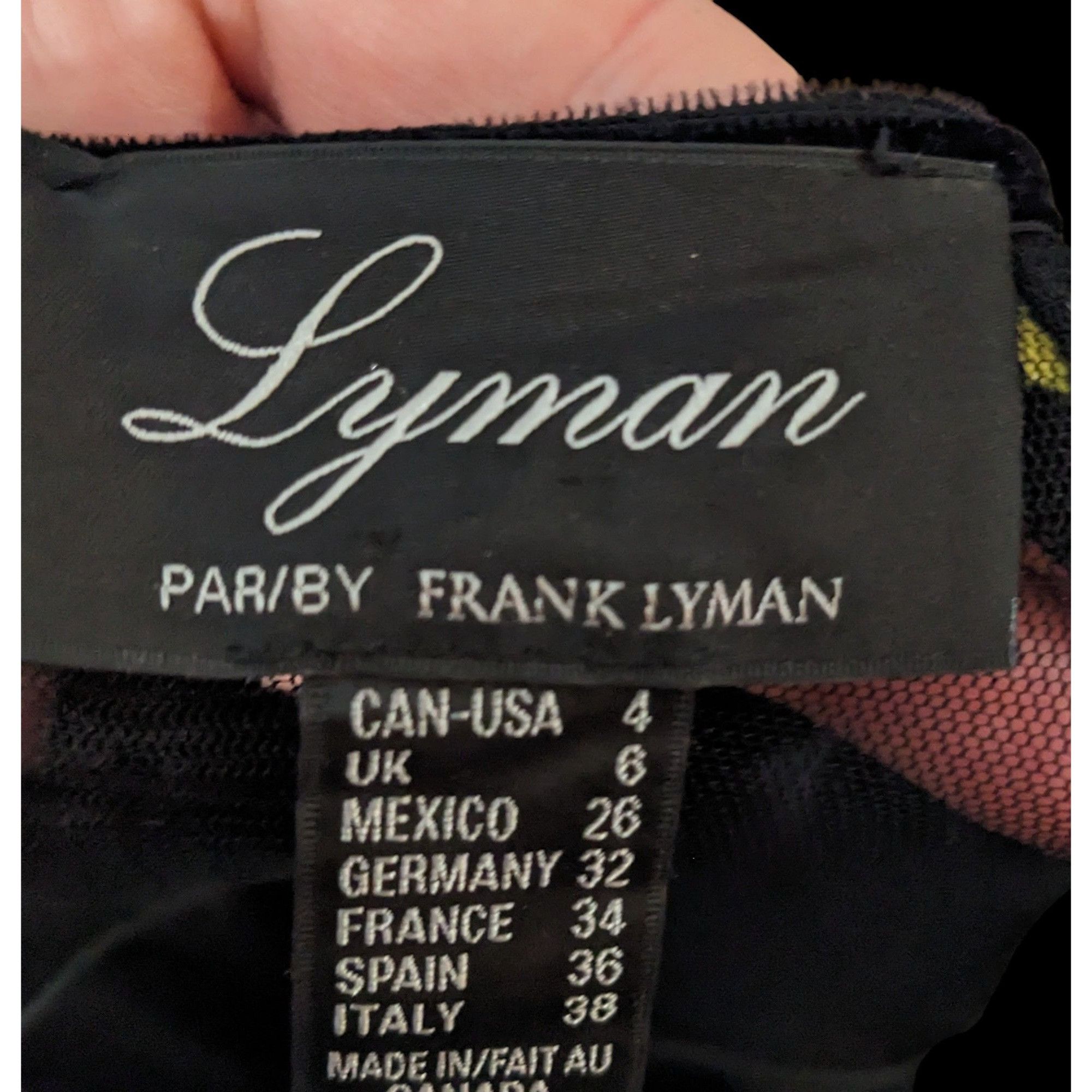 Frank Lyman Lyman by Frank Lyman Gothic Burnout Velvet Ruffle Top Size 4 Size S / US 4 / IT 40 - 6 Thumbnail