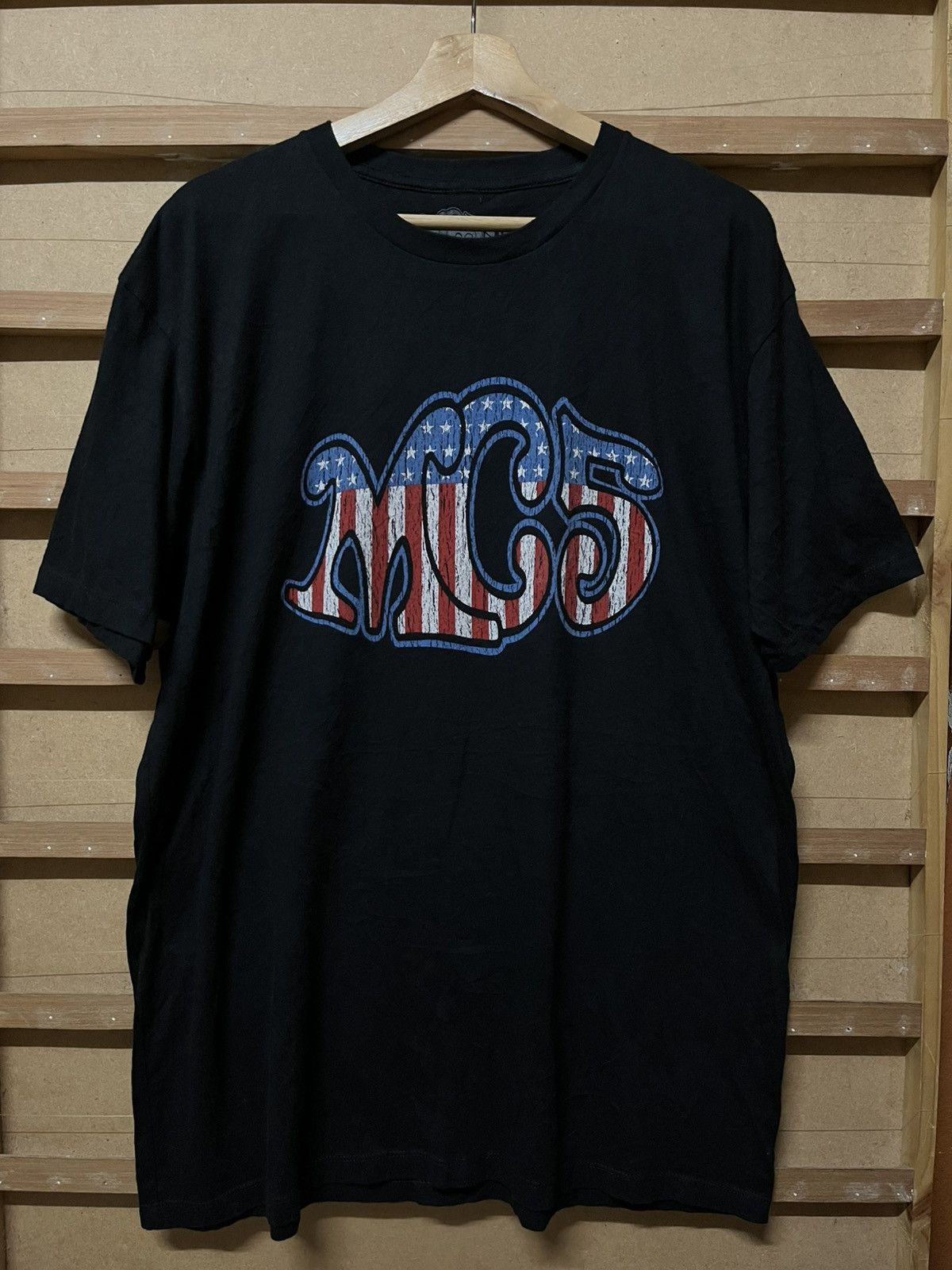 Band Tees Mc5 Kick out the Jams T-Shirt Sz. XL Size US XL / EU 56 / 4 - 1 Thumbnail