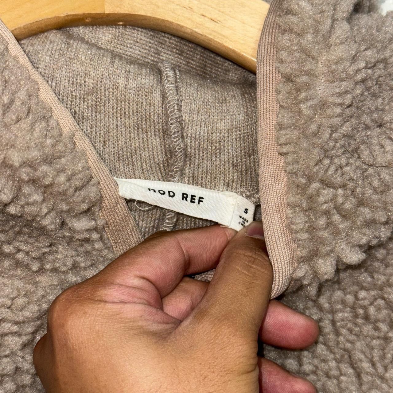 Other Mod Ref Beige Deep Pile Hooded Sweater S (oversized) Size S / US 4 / IT 40 - 2 Thumbnail