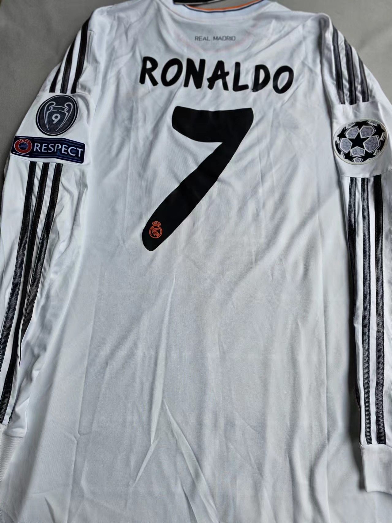 Other 2013 14 Real Madrid #7 C Ronaldo Jersey Longsleeve Size US XL / EU 56 / 4 - 1 Thumbnail