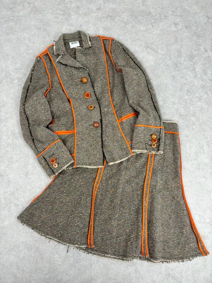 Moschino Moschino Beige Wool & Contrast Orange Trim Skirt & Blazer Set Size M / US 6-8 / IT 42-44 - 4 Thumbnail