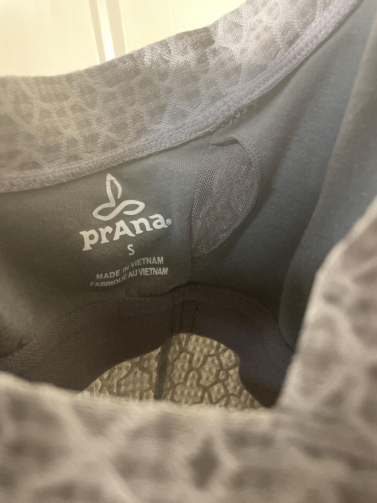 Columbia Prana Tank Top Bra Women's Small Gray Athletic Gym EUC Size S / US 4 / IT 40 - 4 Thumbnail