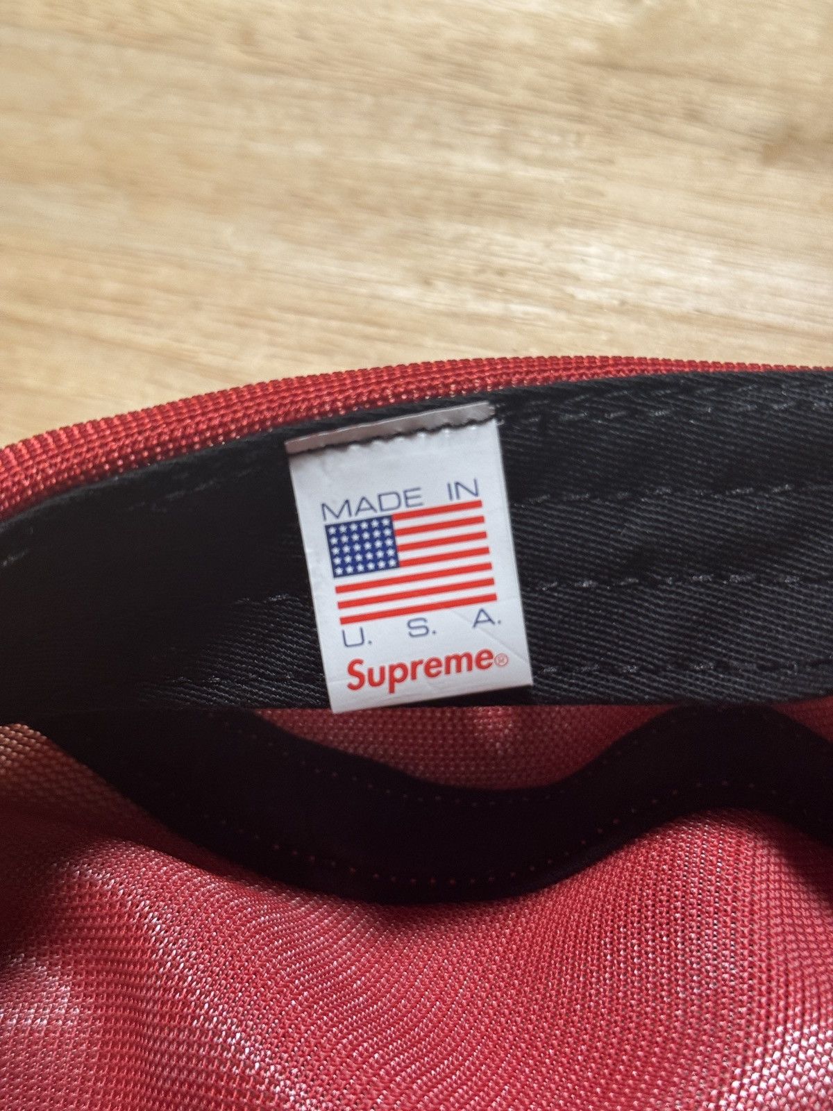 Supreme Supreme lenticular logo camp cap red Size ONE SIZE - 3 Thumbnail