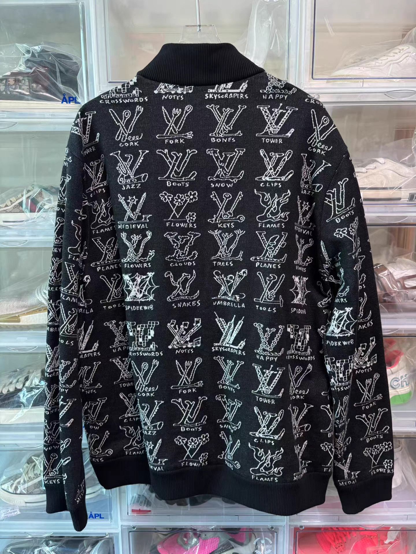 Louis Vuitton Louis Vuitton Logo Jacquard Long Sleeve Jacket K15 Size US XXL / EU 58 / 5 - 2 Thumbnail