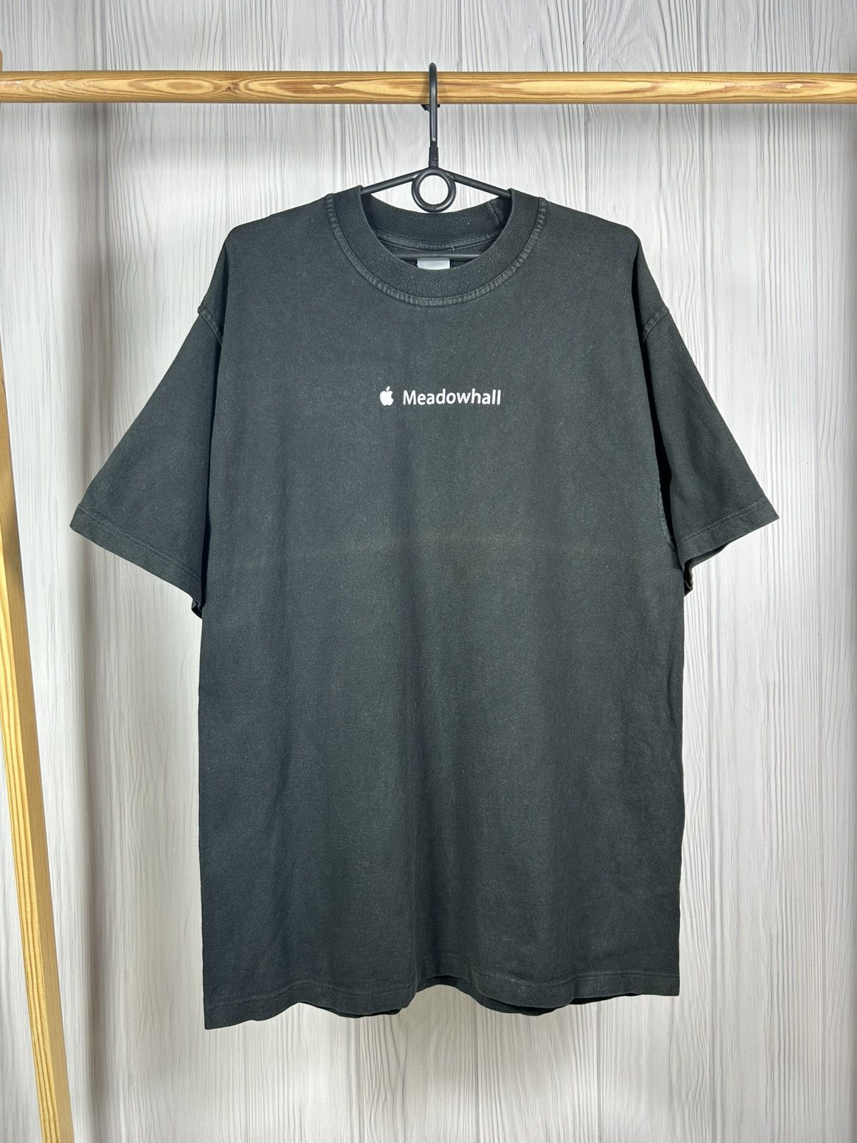 Apple Vintage 90’s Apple Meadowhall Designed in California Tee XL Size US XL / EU 56 / 4 - 1 Thumbnail